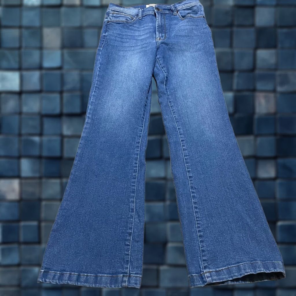 Vintage Kensie Jeans Jeans Blue Medium Wash High Rise Flared 8 Womens Denim Pants Regular 31in 5-Pocket Accent Button Stretch Cotton Polyester Spandex Size 30" / US 8 / IT 44 - 1 Thumbnail