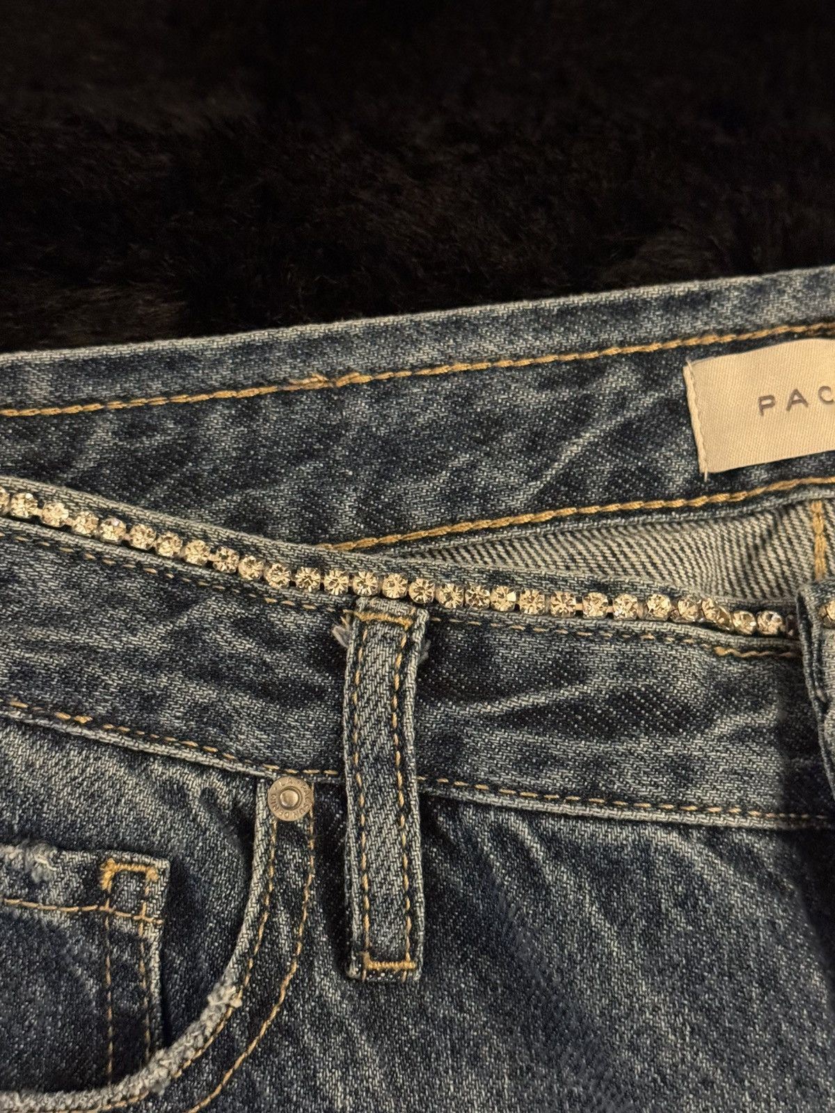 Pacsun PacSun Rhinestone Waistband 90s straight Jeans Size 26" / US 2 / IT 38 - 2 Thumbnail