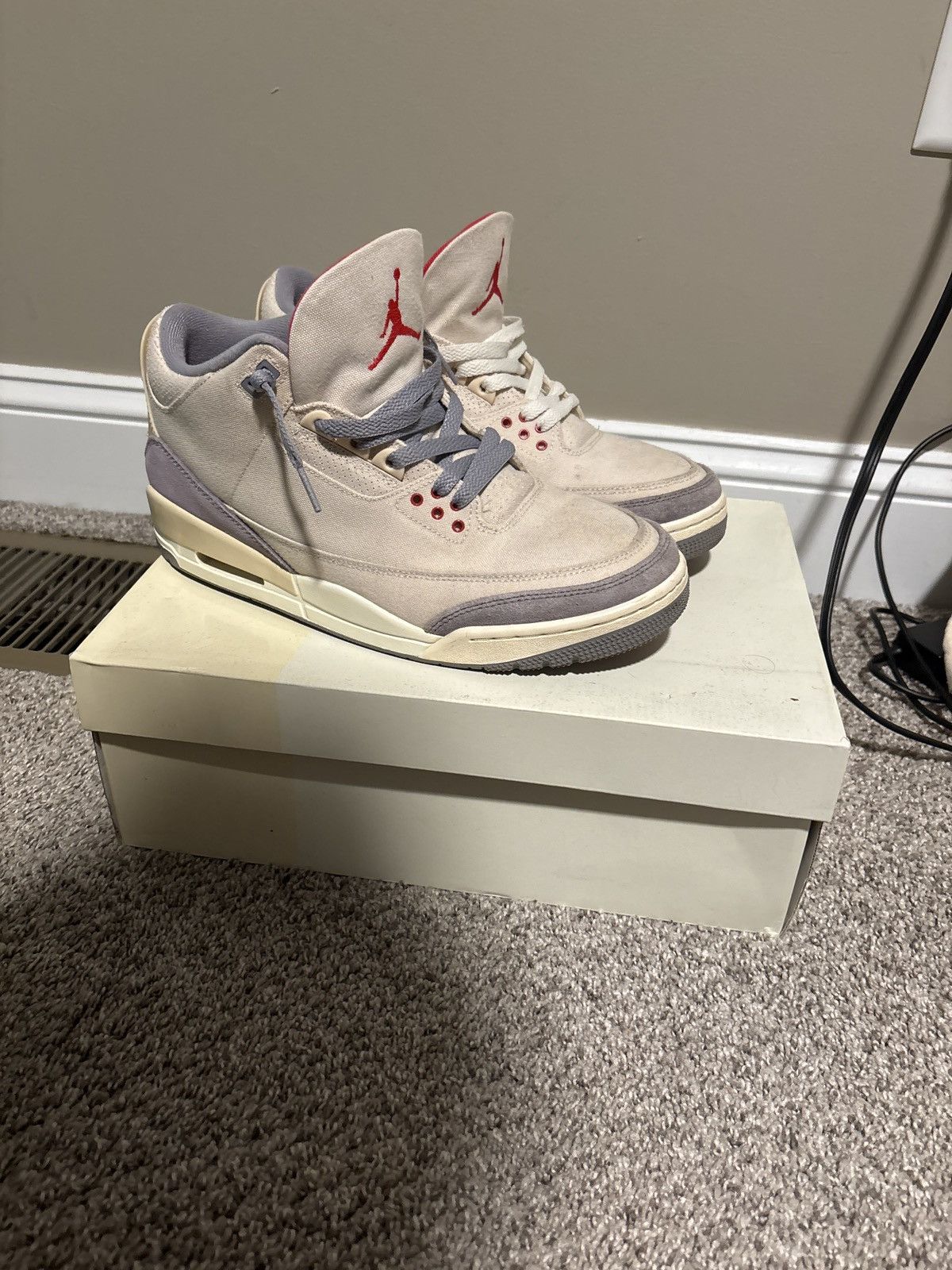 Jordan Brand Jordan 3 Muslin Size US 10.5 / EU 43-44 - 1 Thumbnail