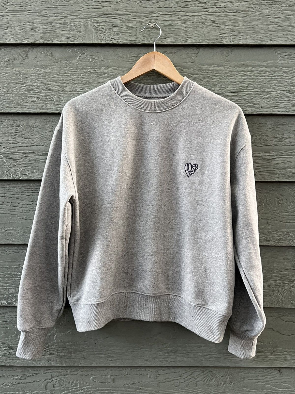 Andersson Bell FW23 Heart Logo Sweatshirt Size US S / EU 44-46 / 1 - 1 Thumbnail