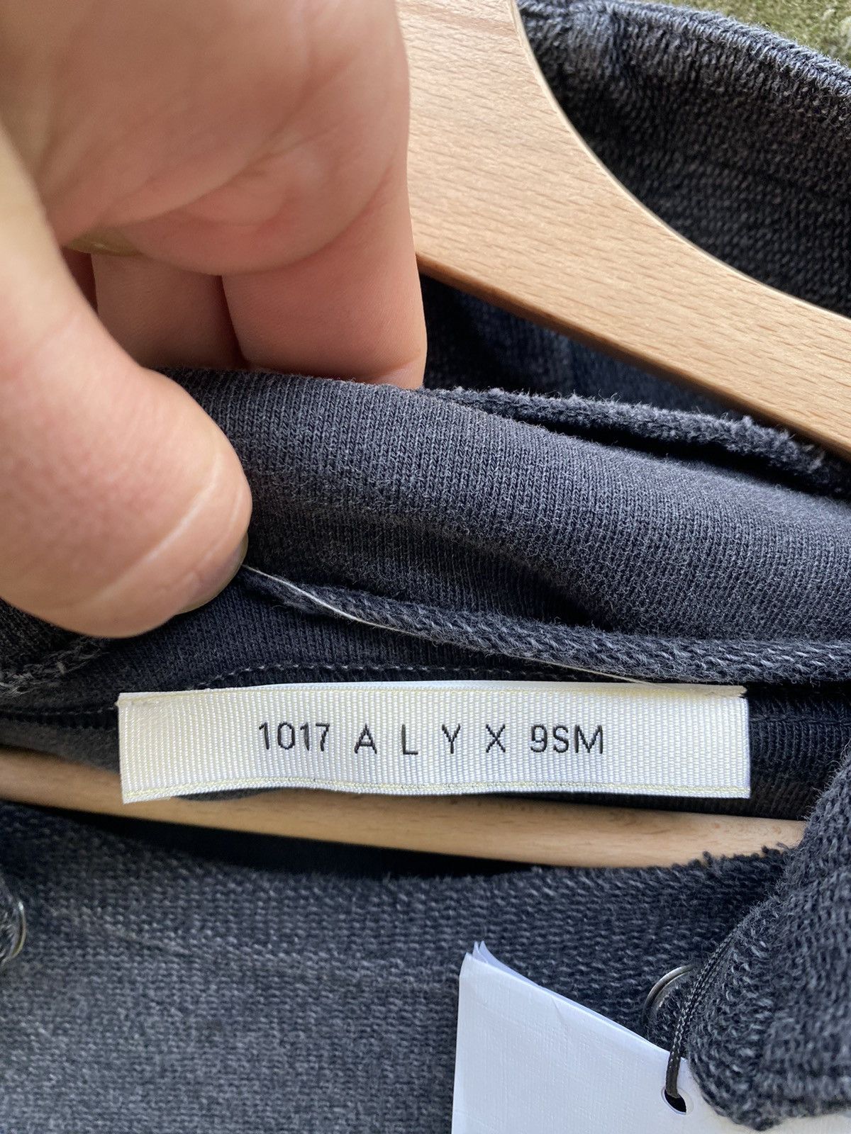 1017 ALYX 9SM × Alyx Alyx Wet Asphalt Washed Transformed Hoodie Size US L / EU 52-54 / 3 - 5 Thumbnail
