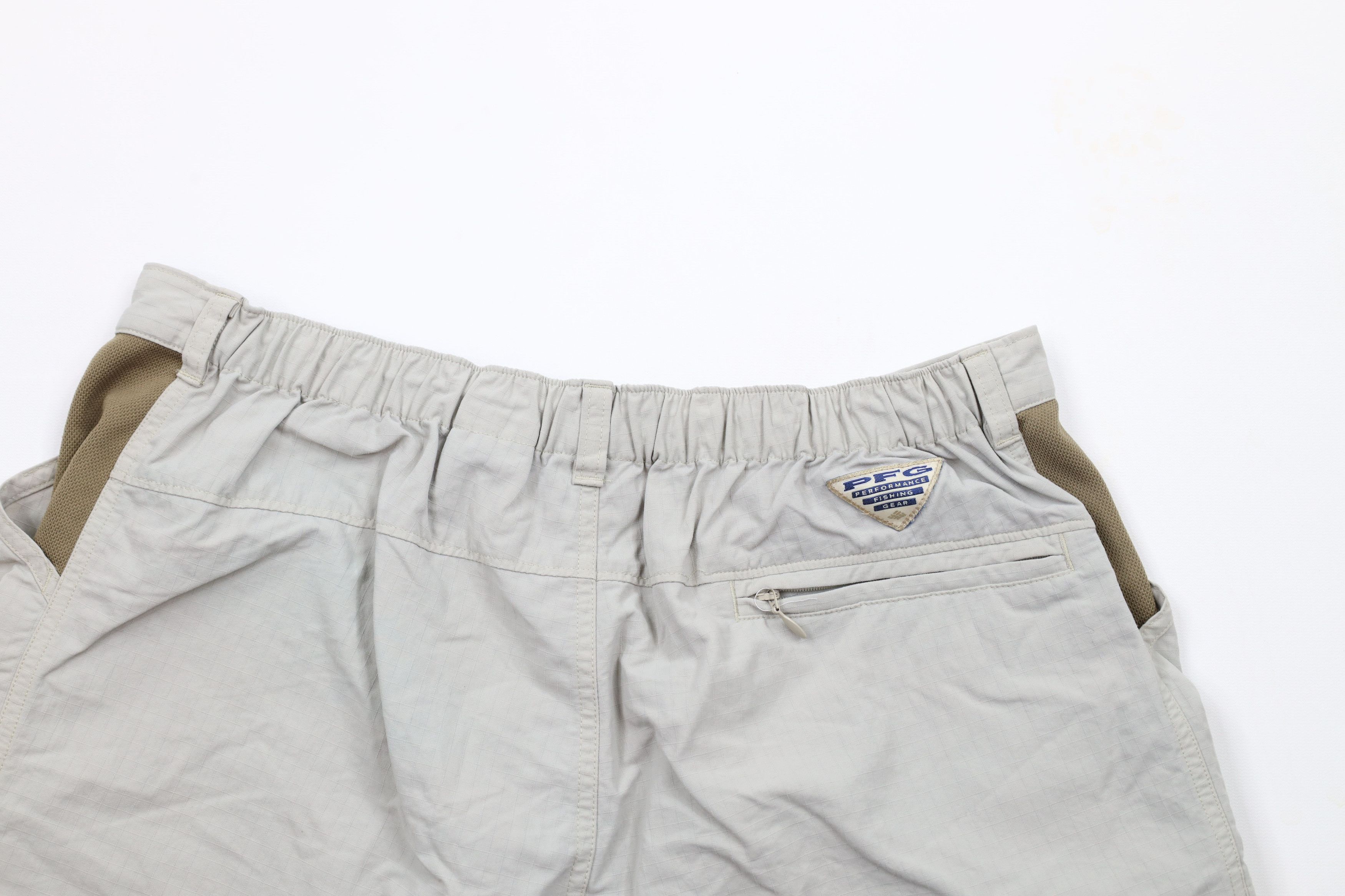 Columbia × Vintage Vintage 90s Columbia Above Knee Ripstop Cargo Shorts Beige Size US 34 / EU 50 - 10 Thumbnail