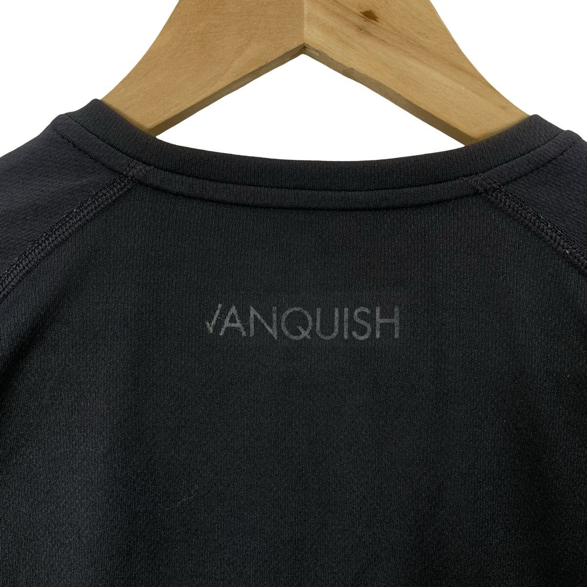 Vanquish VANQUISH Fitness Small Logo Tee Shirt Top Jersey Activewear Size US S / EU 44-46 / 1 - 7 Thumbnail