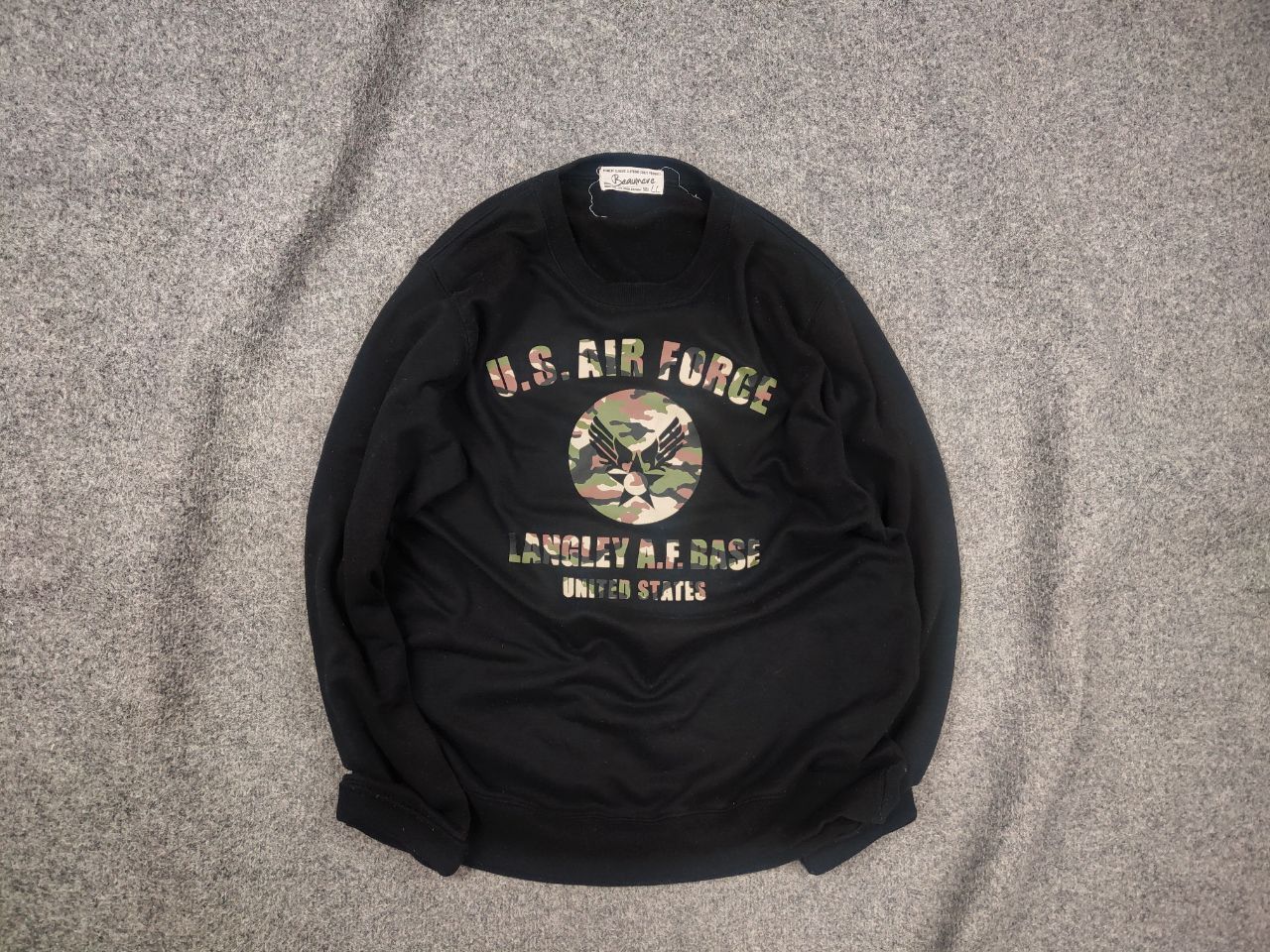 Beaumere Vintage Japan Beaumere US Air Force Langley Sweatshirt Size US L / EU 52-54 / 3 - 1 Thumbnail