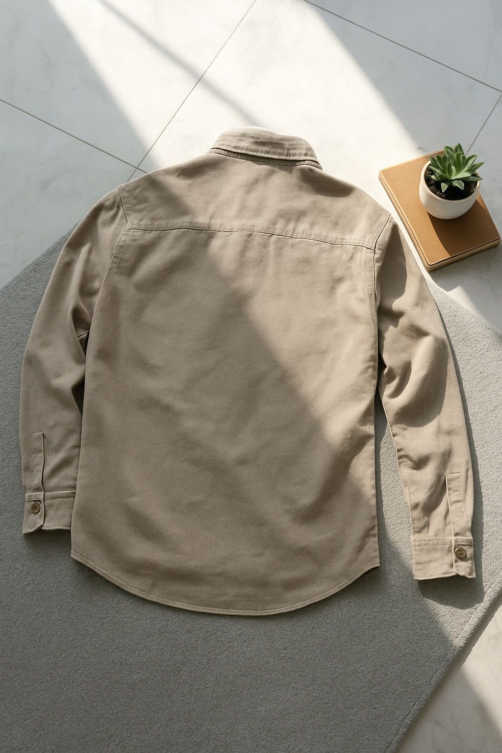 Uniqlo UNIQLO Corduroy Shirt (Size M) Size US M / EU 48-50 / 2 - 2 Thumbnail