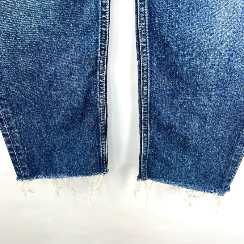 Saint Laurent Paris Saint Laurent ParisWashed Blue Fringe Jeans 2504-Nextarrow Size 28" / US 6 / IT 42 - 6 Thumbnail
