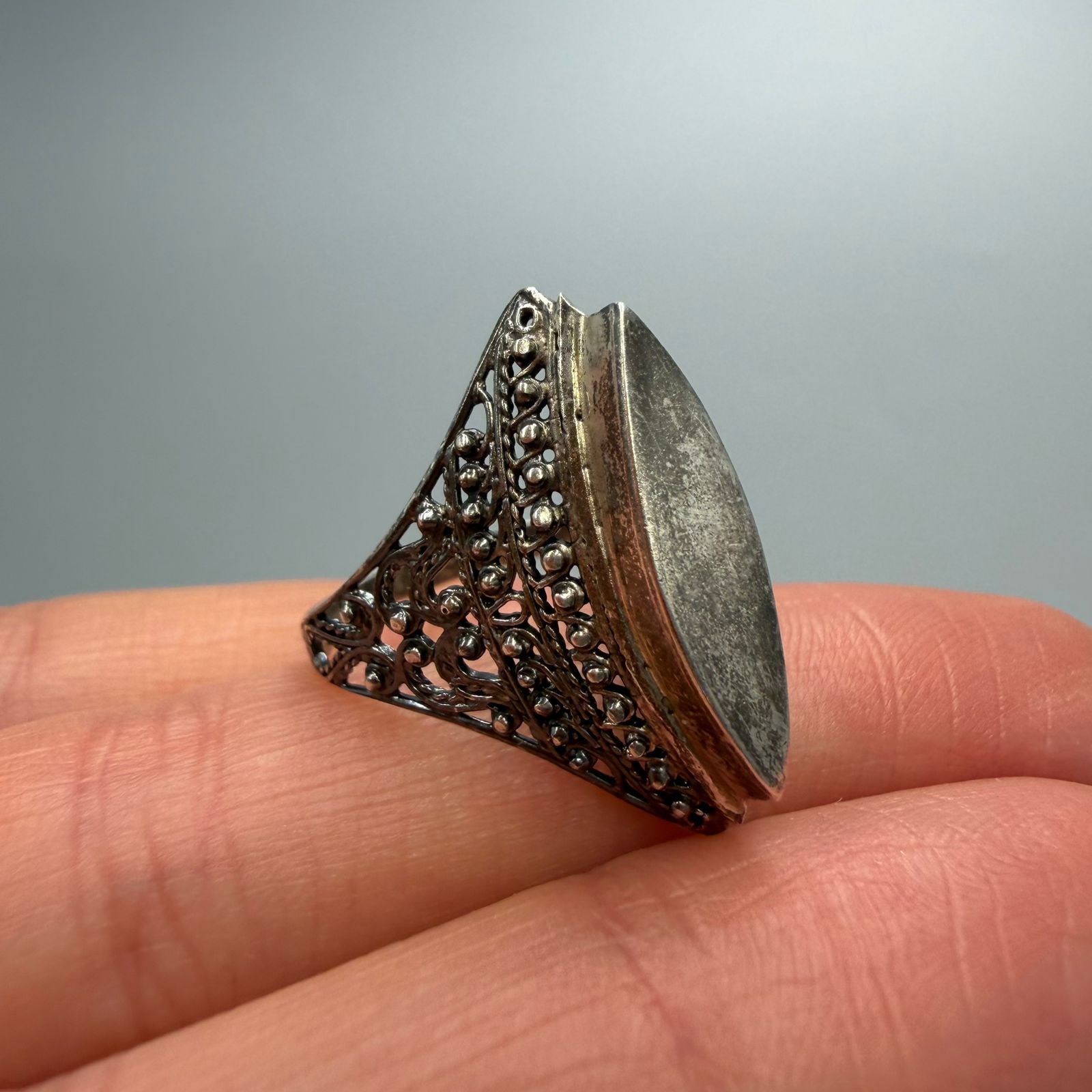 Vintage Vintage 925 Sterling Silver Filigree Ring Size 7.25 US Size ONE SIZE - 1 Thumbnail