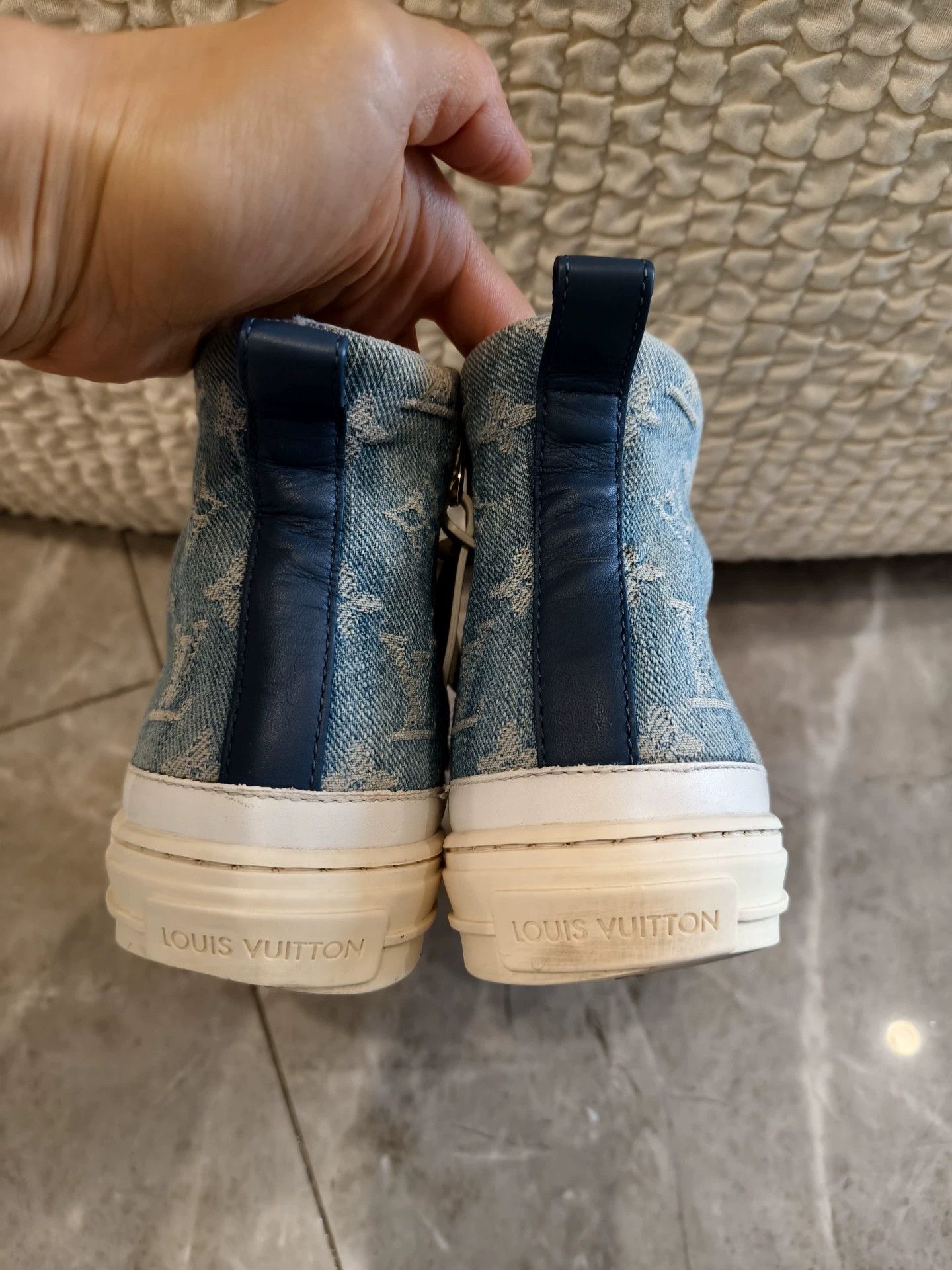 Louis Vuitton LV Denim High-Top Sneakers Size 37 (Fits 37.5) Pre-owned Size US 7 / IT 37 - 6 Thumbnail