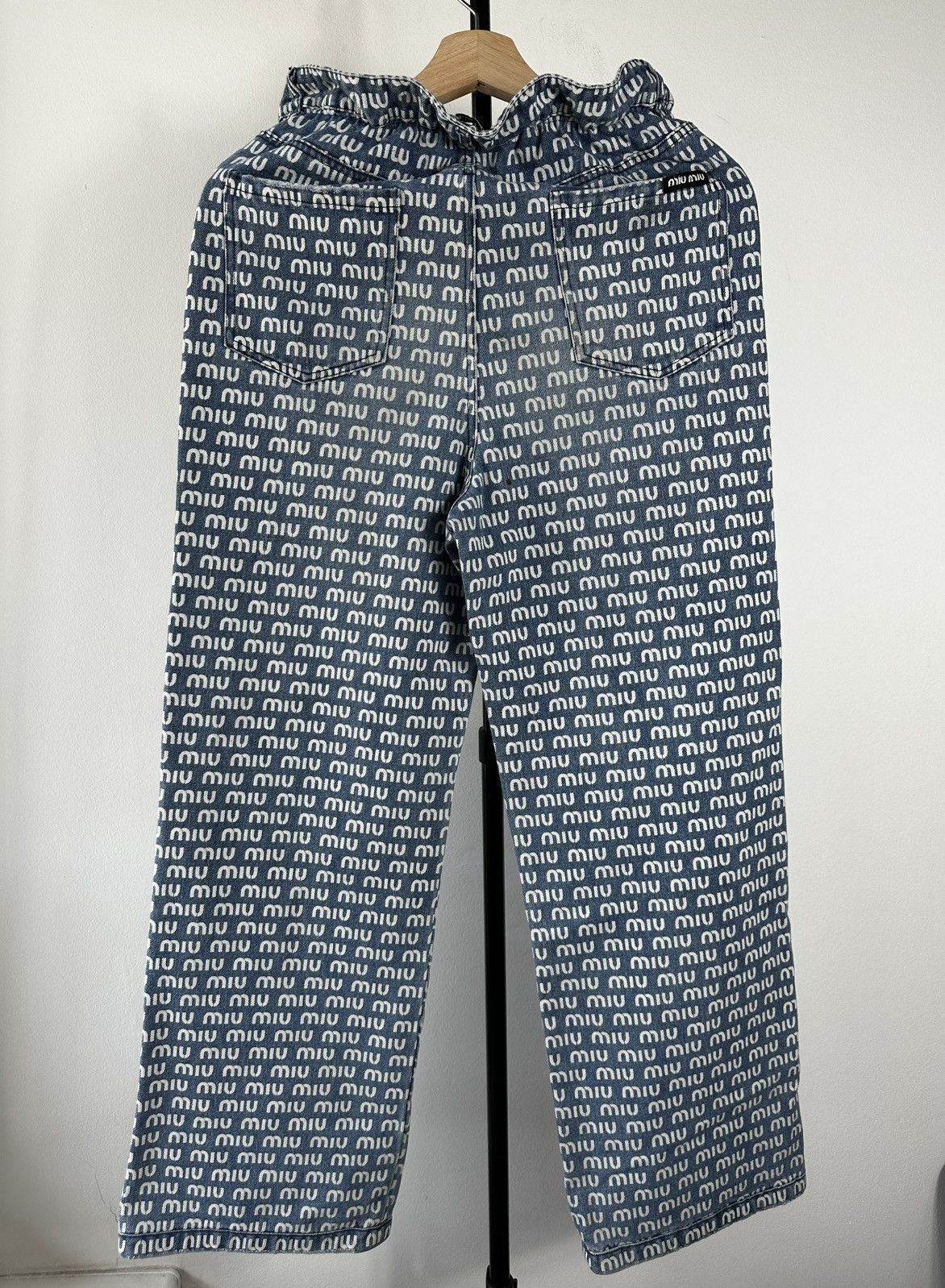 Miu Miu Miu Miu All-Over Logo Print Denim Jeans – Made in Italy Size 28" / US 6 / IT 42 - 8 Thumbnail