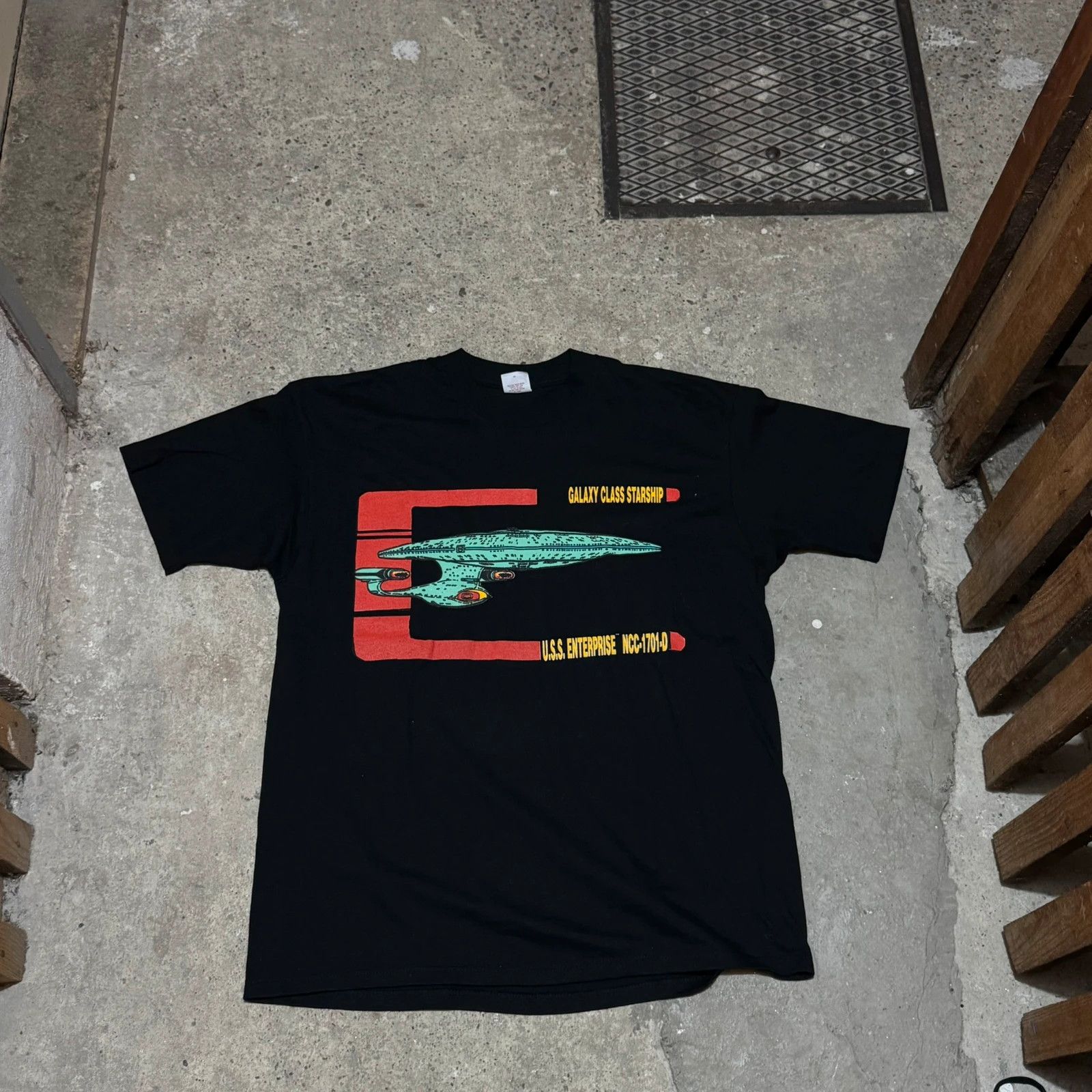 Vintage Vintage 90s star treck t-shirt Size US XL / EU 56 / 4 - 1 Thumbnail