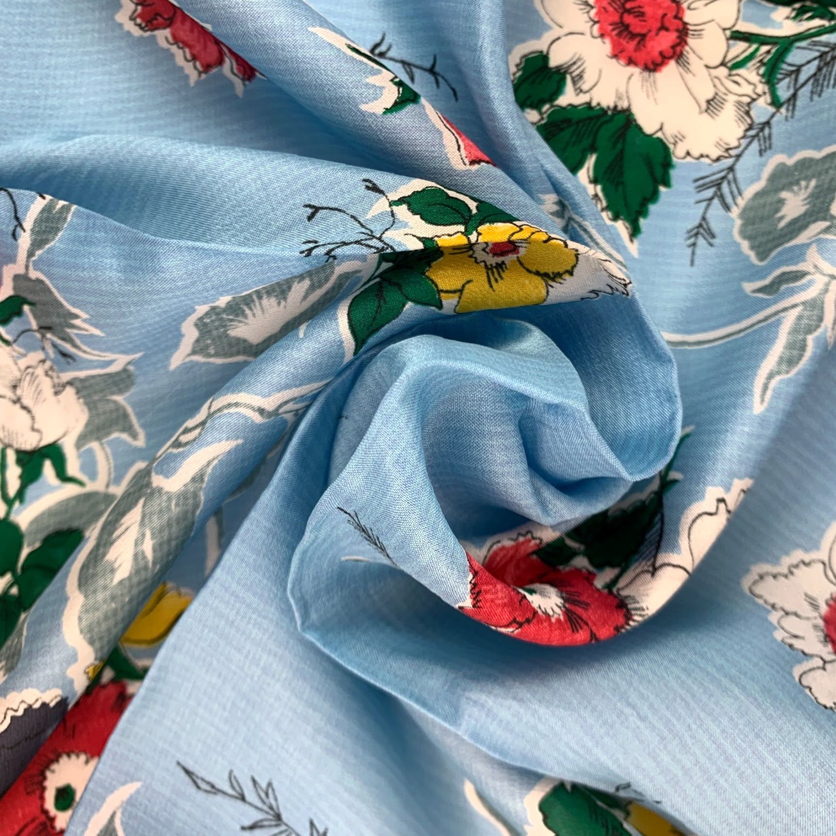 Vintage VINTAGE Rayon Made in Japan Hand Rolled Floral Square Scarf 30" x 31" Blue Womens Scarf Square 70s Size ONE SIZE - 8 Thumbnail