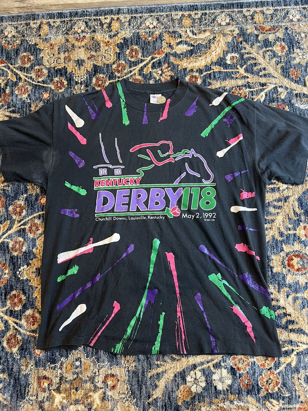 Vintage VINTAGE 1992 Kentucky Derby All Over Print Tee Size US XL / EU 56 / 4 - 1 Thumbnail