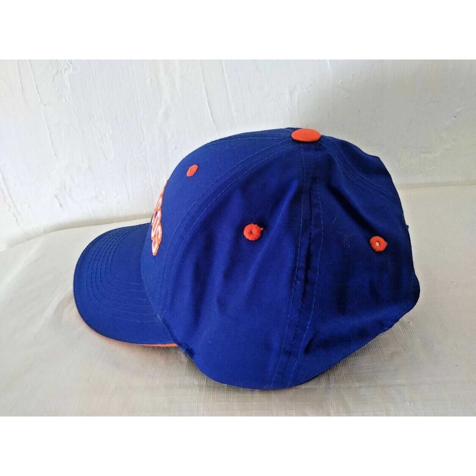 The Unbranded Brand Boise State Broncos Snapback Style Cap/Hat - Adjustable Size ONE SIZE - 2 Thumbnail