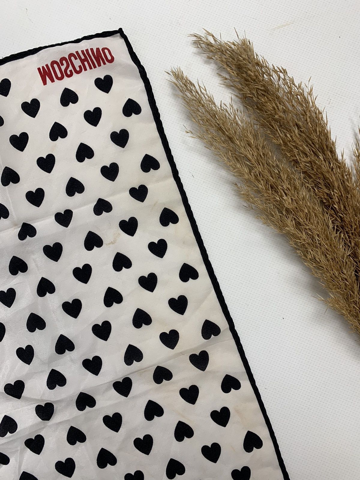 Designer × Moschino Vintage Moschino Monogram Heart Silk Neckerchief Size ONE SIZE - 4 Thumbnail