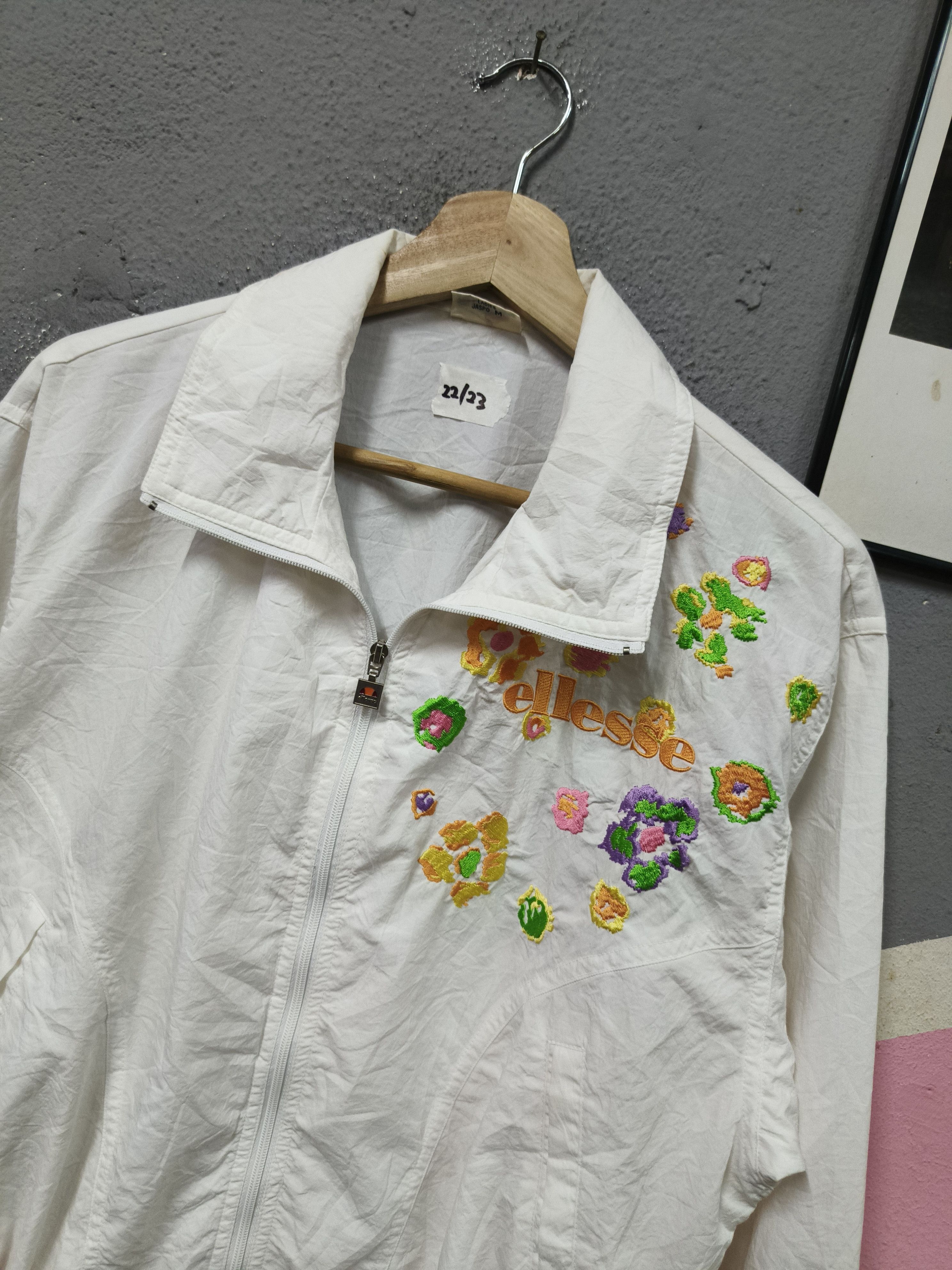 Ellesse VTG ELLESSE FLOWER WHITE LIGHT JACKET Size M / US 6-8 / IT 42-44 - 2 Thumbnail