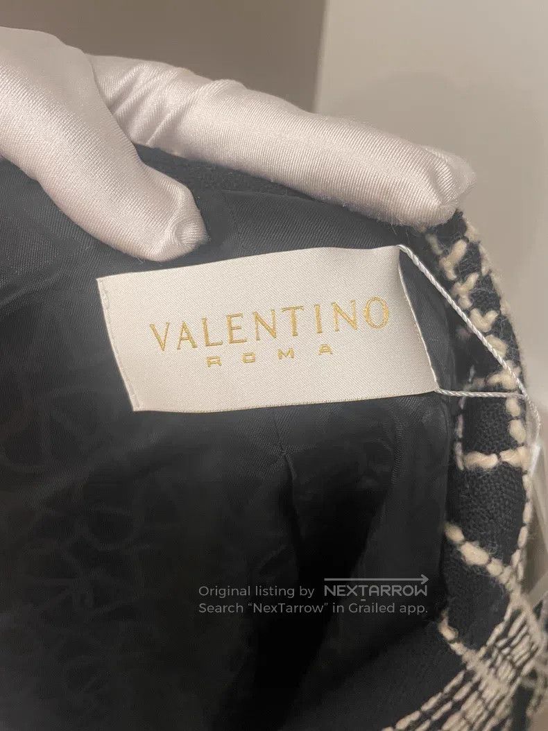 Valentino Valentino Black plaid wool coat Size M / US 6-8 / IT 42-44 - 3 Thumbnail
