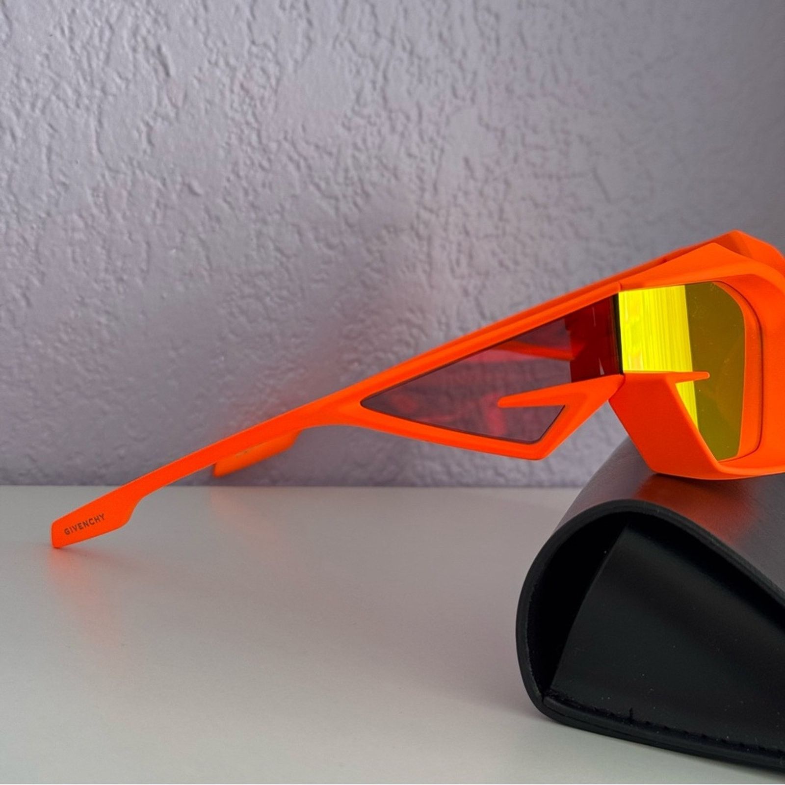 Givenchy New! Givenchy Orange Sunglasses GV40049U 43C, Authentic Size ONE SIZE - 2 Thumbnail