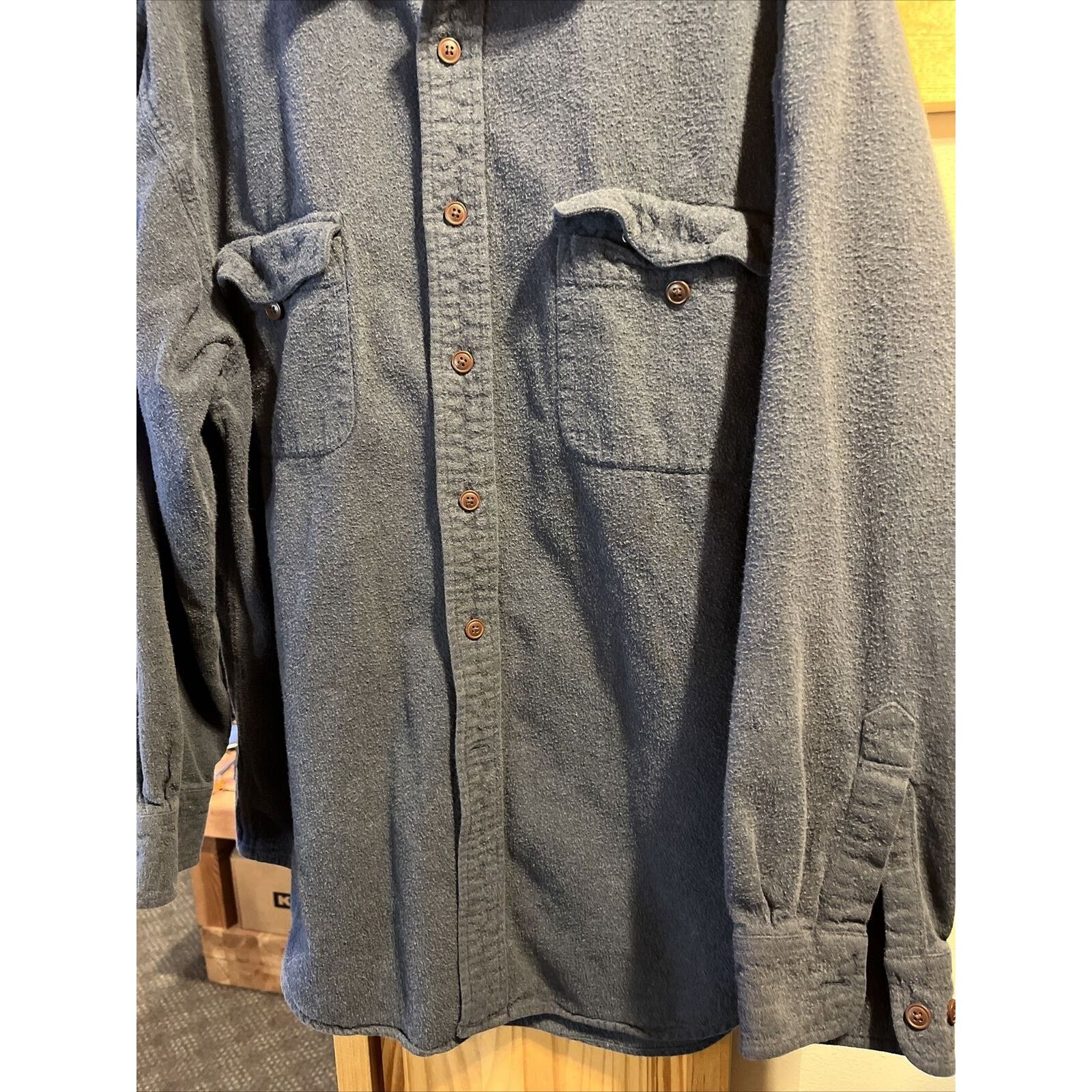 St. Johns Bay St. John’s Bay Men’s L Navy Blue Button Chamois Cotton Shirt Size US L / EU 52-54 / 3 - 10 Thumbnail