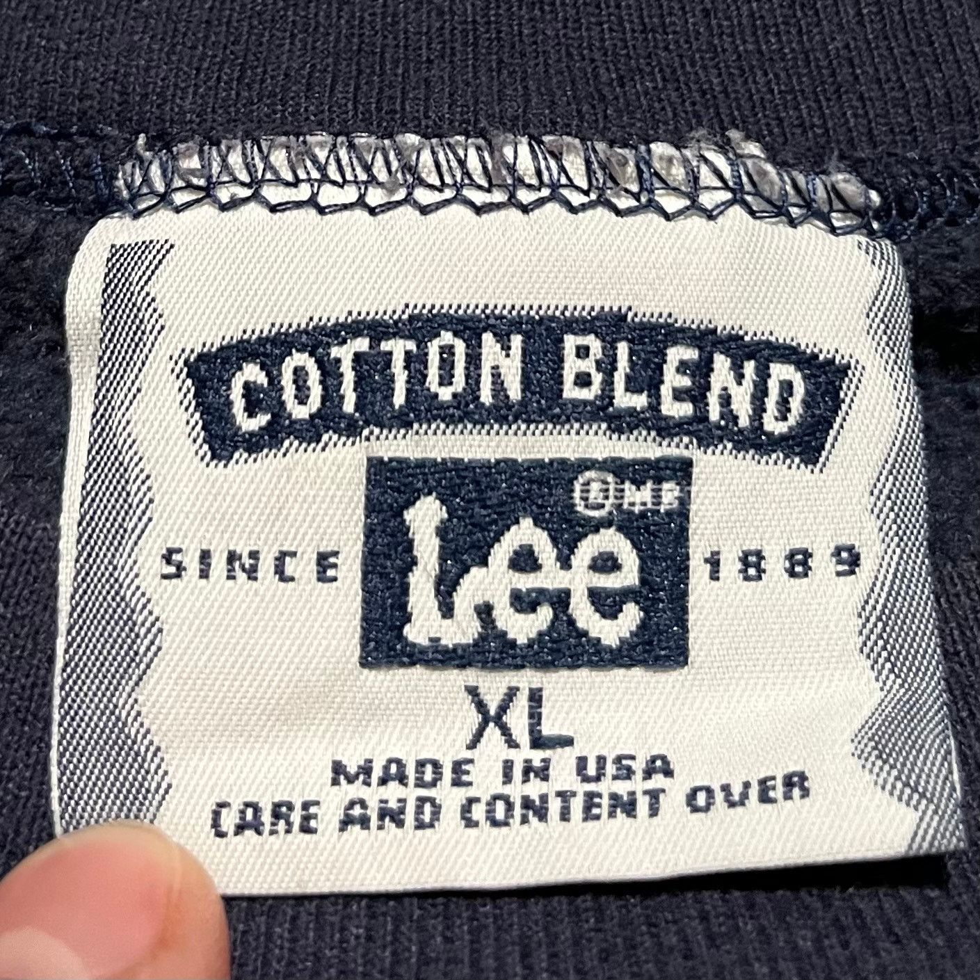 Lee Vintage Georgia Tech Yellow Jackets Lee Navy Crewneck XL Size US XL / EU 56 / 4 - 4 Thumbnail
