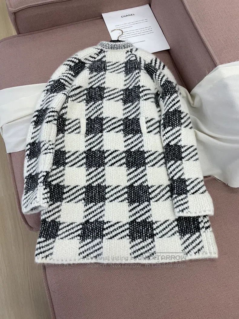 Chanel Chanel Black and white plaid cashmere knitted cardigan jac Size XXS / US 00 / IT 34 - 4 Thumbnail