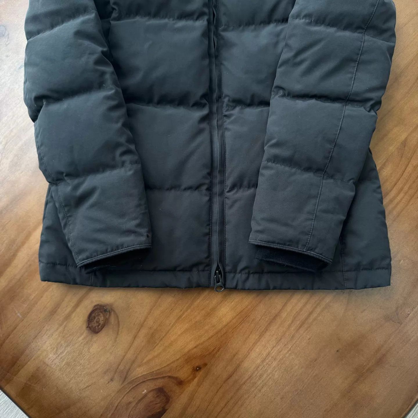 Canada Goose Canada Goose Blk Parka M Slv Minor Defect Pro Rep Size US M / EU 48-50 / 2 - 6 Thumbnail