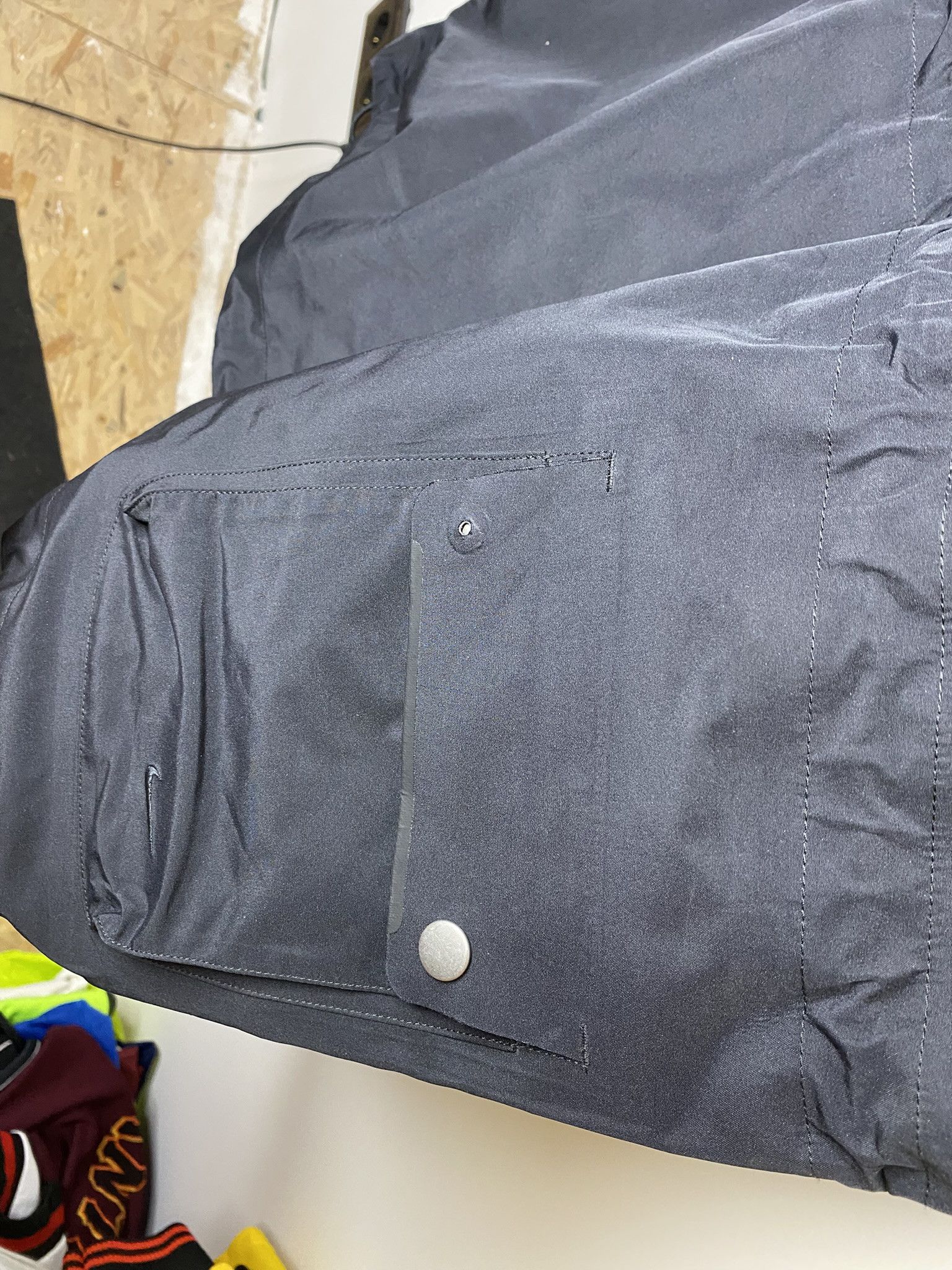 Nike ACG NIKE ACG MEANS ALL CONDITIONS GEAR GORE-TEX JACKET SIZE L Size US L / EU 52-54 / 3 - 3 Thumbnail