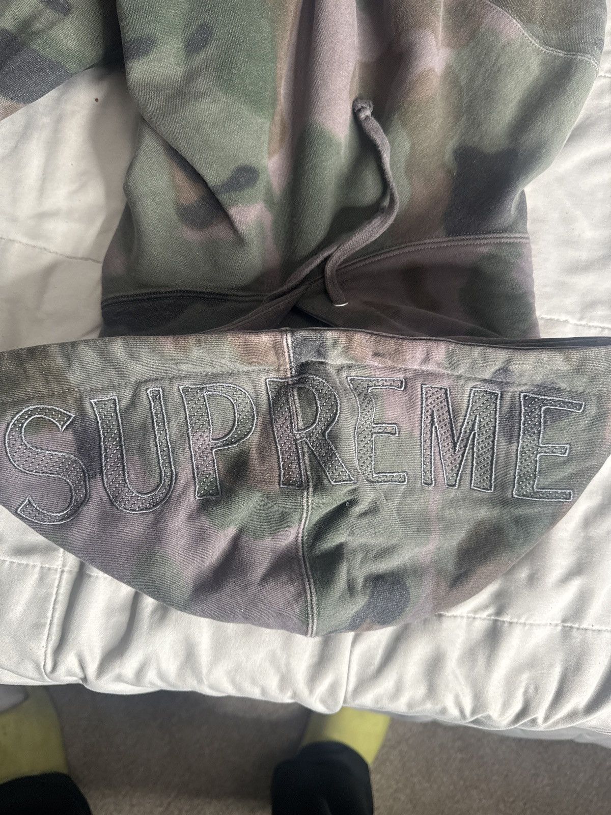 Supreme Supreme camo hoodie Size US M / EU 48-50 / 2 - 4 Thumbnail