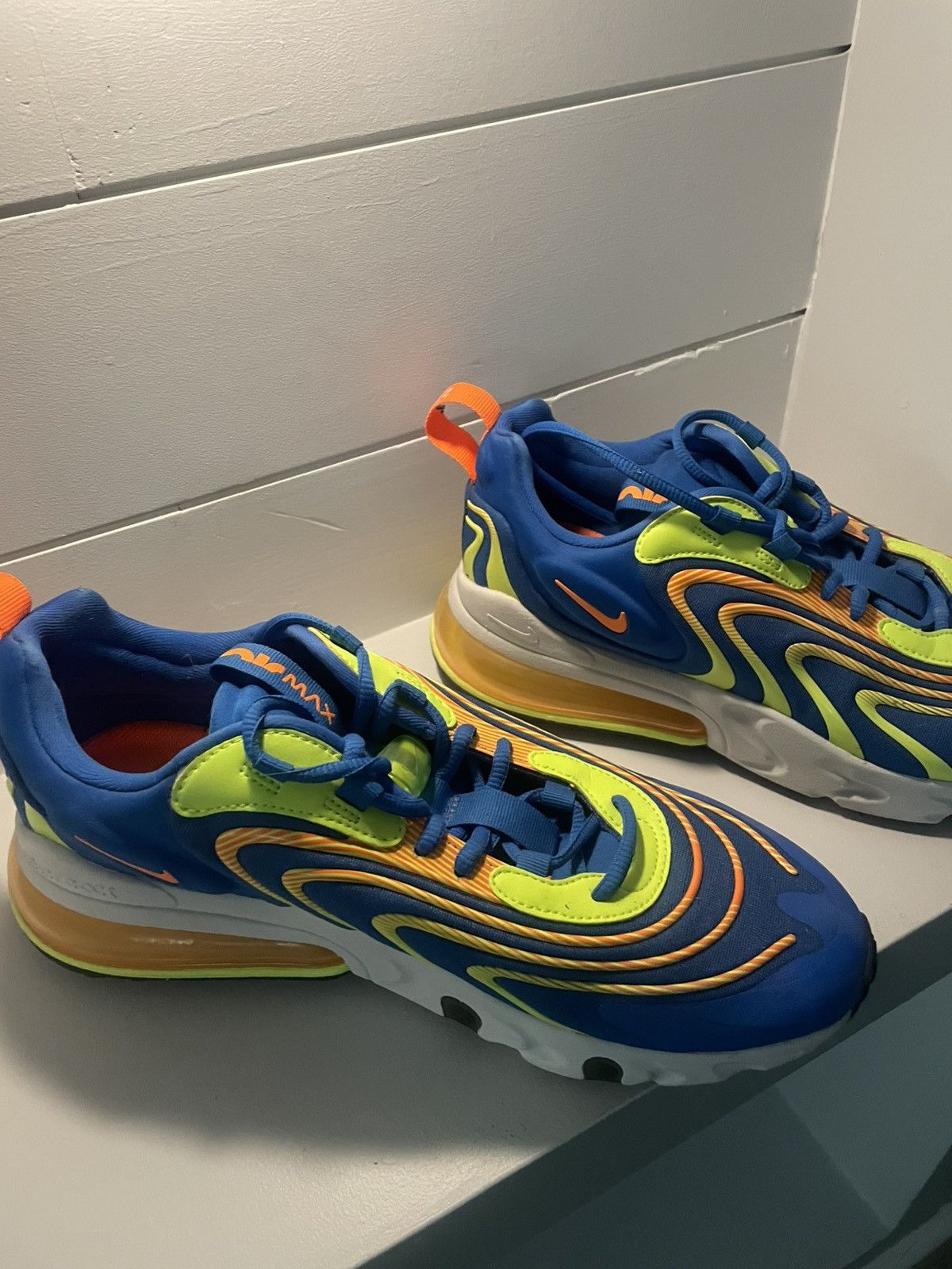 Nike Nike 270 air Max Size US 10 / EU 43 - 4 Thumbnail