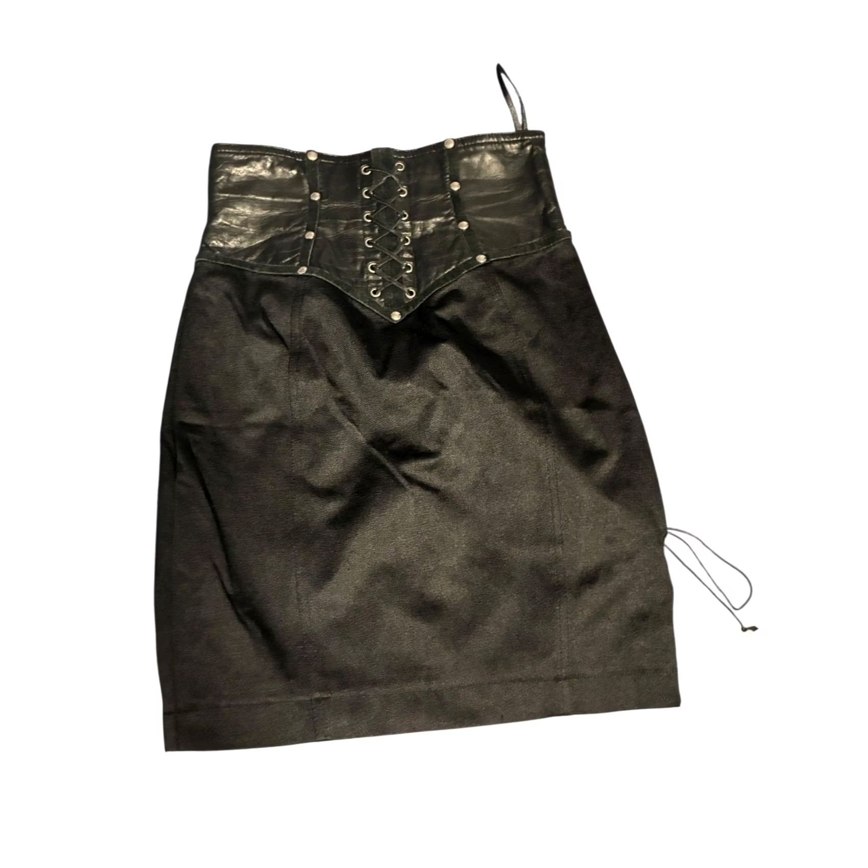Vintage onitsuka Skirt XS Pencil Black Womens Knee Length Em0 Skirt 90s Halloween Alternative Size 26" / US 2 / IT 38 - 2 Thumbnail