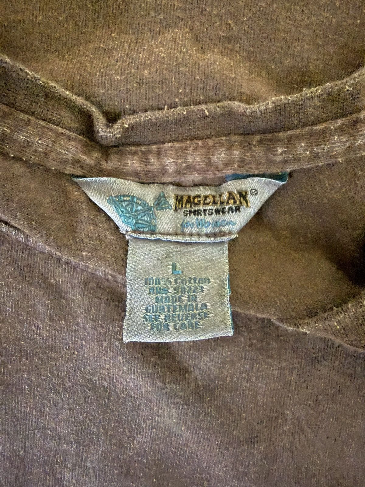 Other 2006 Magellan Endless Love Puppy Tee Size L / US 10 / IT 46 - 4 Thumbnail