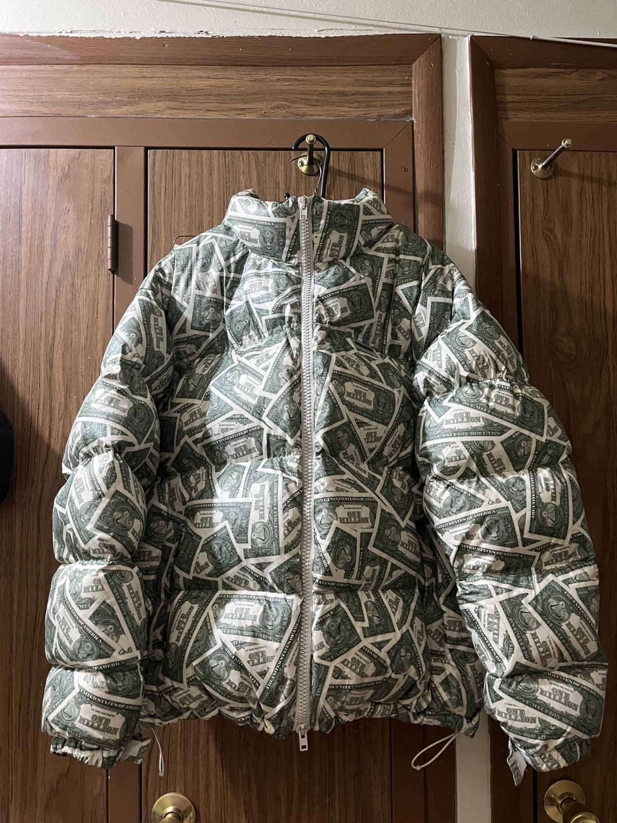Vetements Money Puffer