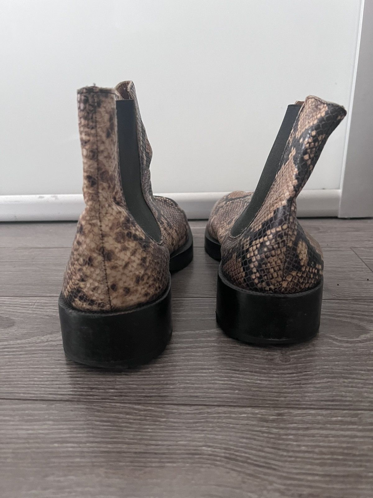 Tiger of Sweden Snakeskin/Python Chelsea Boots Size US 10 / EU 43 - 2 Thumbnail