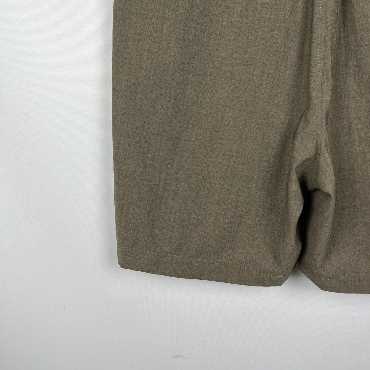 Beams Japan Beams Japan Khaki Bermuda Shorts Size US 30 / EU 46 - 16 Thumbnail