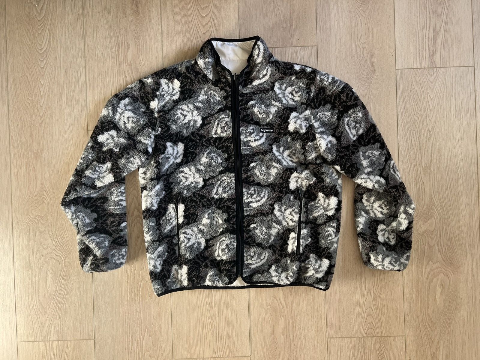 Supreme Rose Sherpa | Grailed
