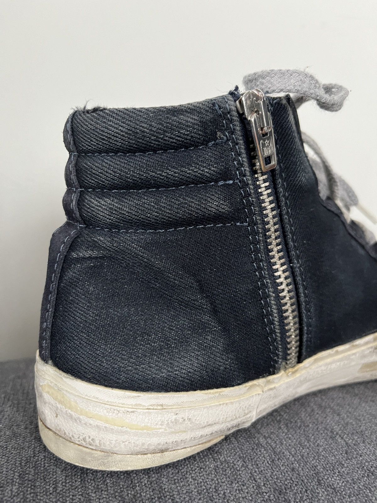 Golden Goose Golden Goose Slide Distressed Hi-top Sneakers Size US 7 / EU 40 - 10 Thumbnail