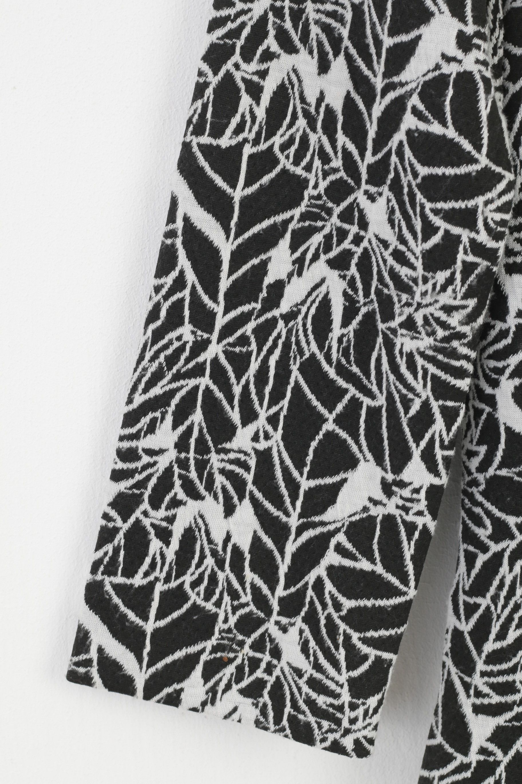 Armani Armani Jeans Woman 42 M Dress Black Flower Print 4109 Size M / US 6-8 / IT 42-44 - 4 Thumbnail