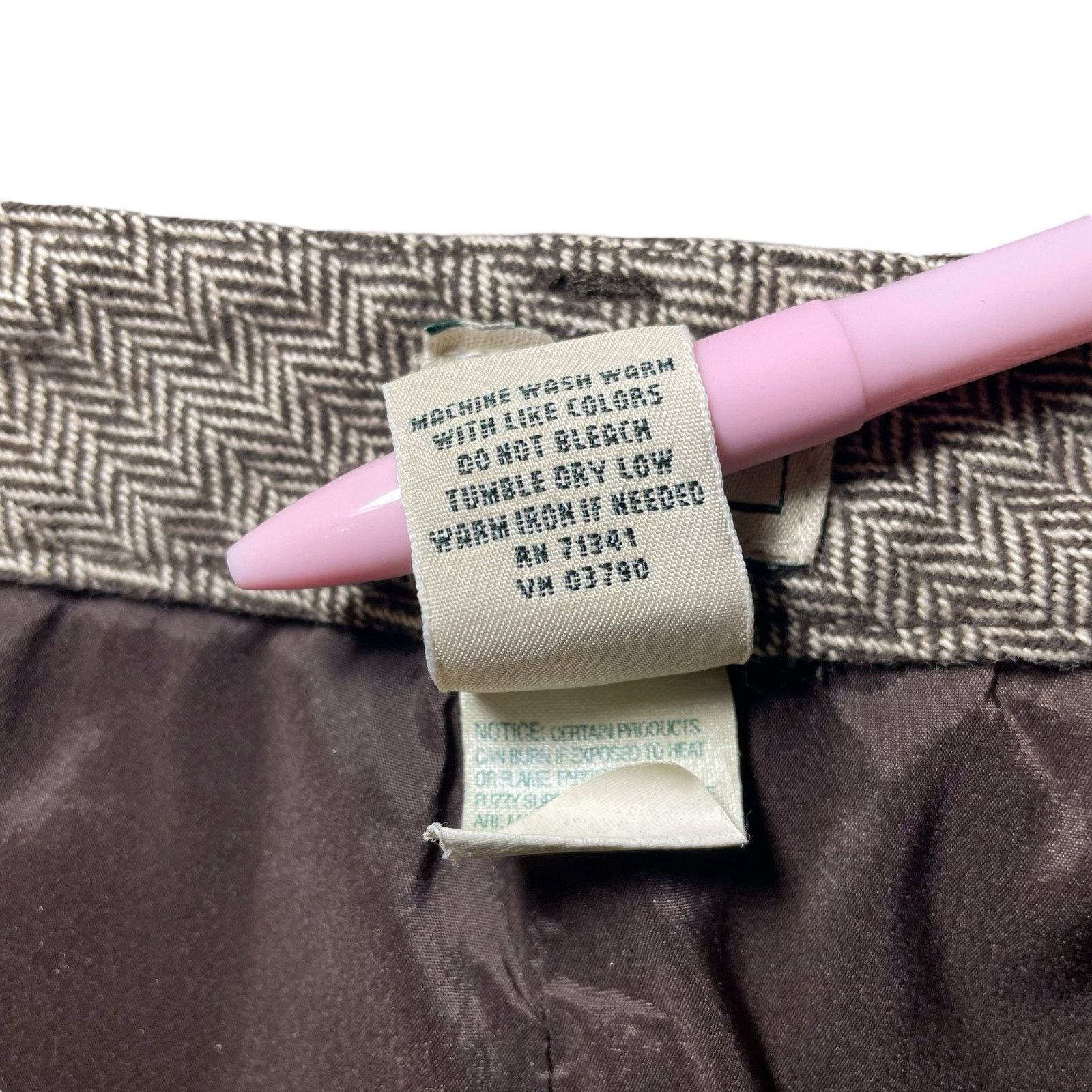 L.L. Bean LL Bean Herringbone Twill Trousers Pants Brown Tan Size 12 Size 34" / US 12 / IT 48 - 8 Thumbnail