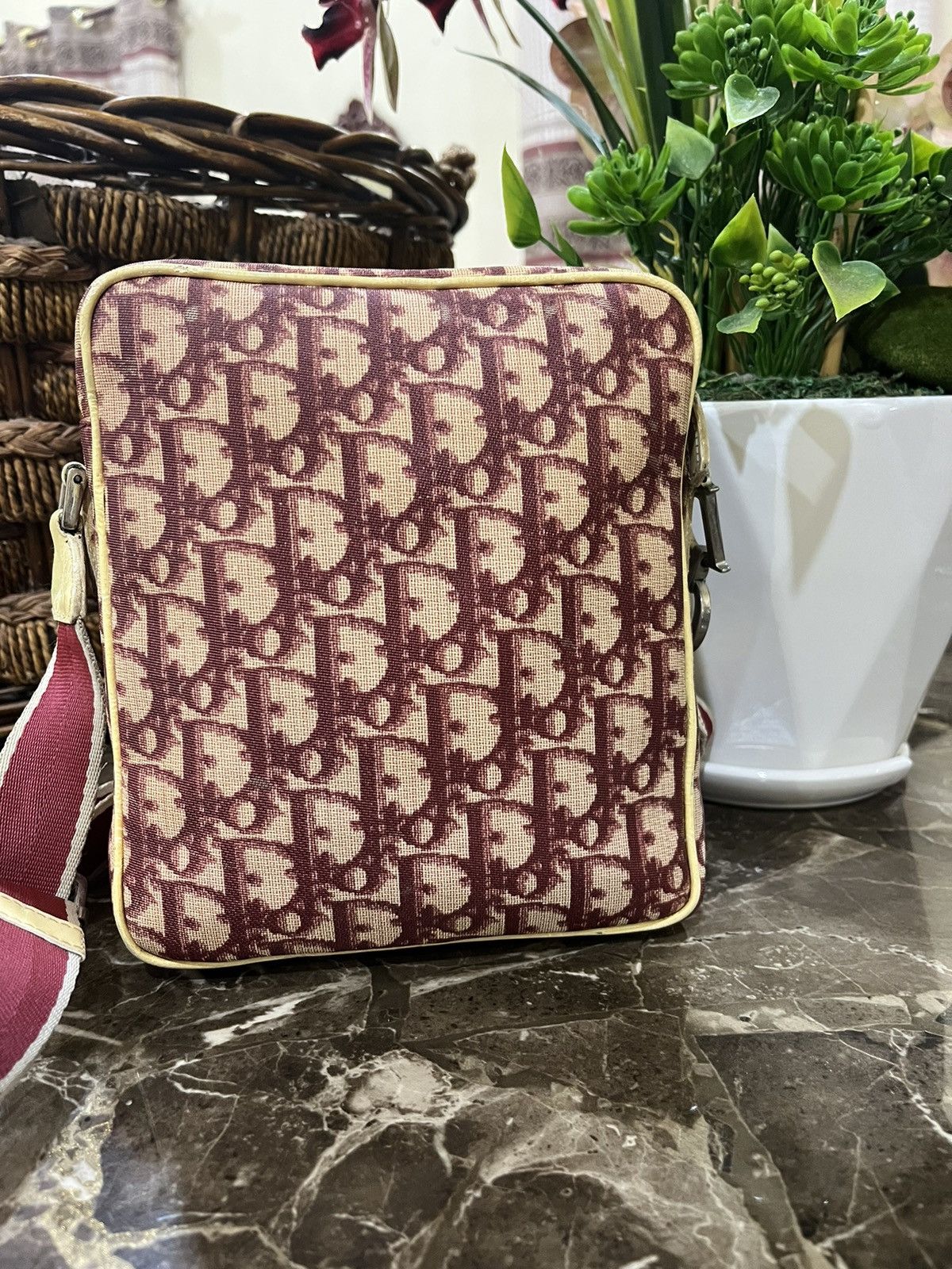 Christian Dior Monsieur CHRISTIAN DIOR Red Trotter Canvas Crossbody Amazon Bag Size ONE SIZE - 2 Thumbnail