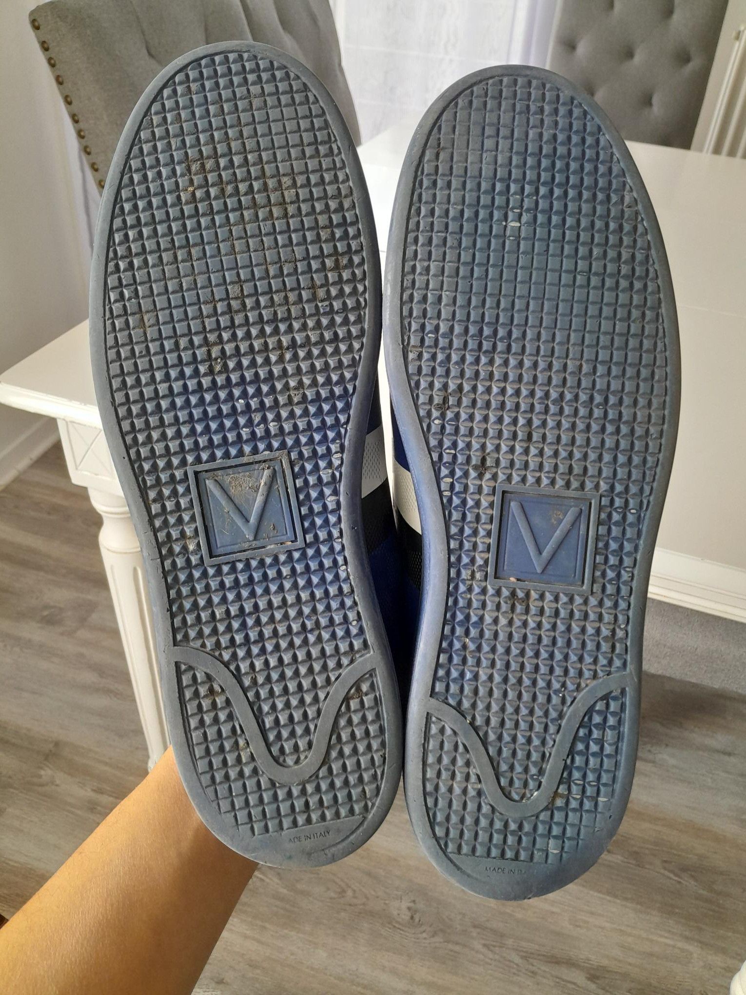 Louis Vuitton BASKETS LOUIS VUITTON FRONTROW Size US 10 / EU 43 - 7 Thumbnail