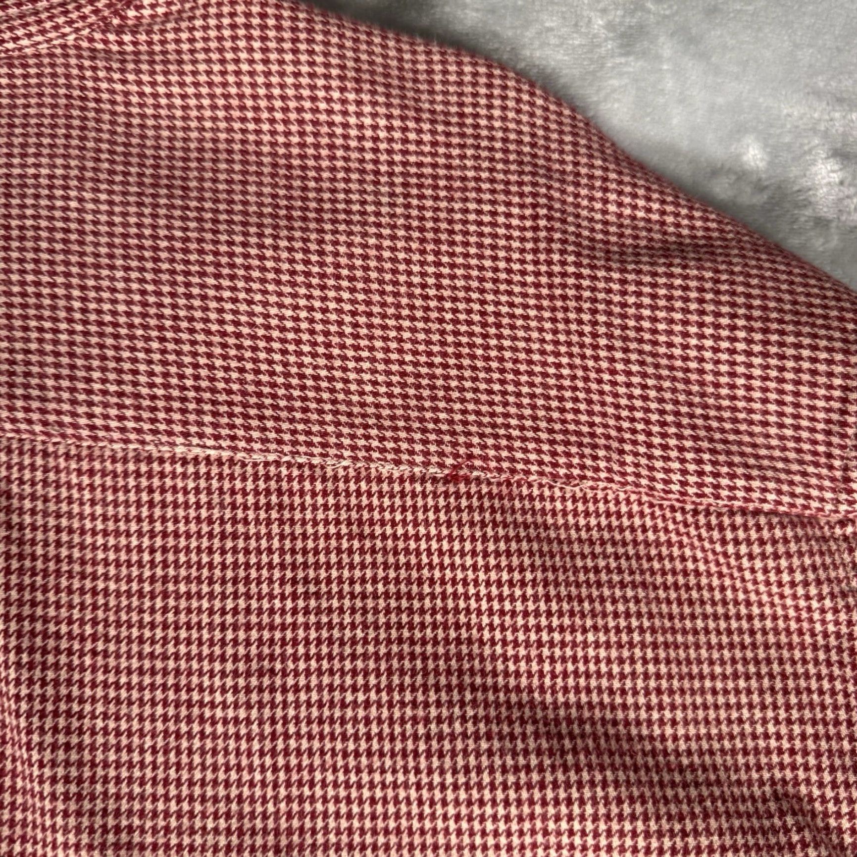 Abercrombie & Fitch VINTAGE Abercrombie & Fitch Houndstooth Button Shirt Mens L Oversized Red Check Fall Retro Fashion Shirt Mens L Red Oversized Button-Up Collared Size US L / EU 52-54 / 3 - 7 Thumbnail