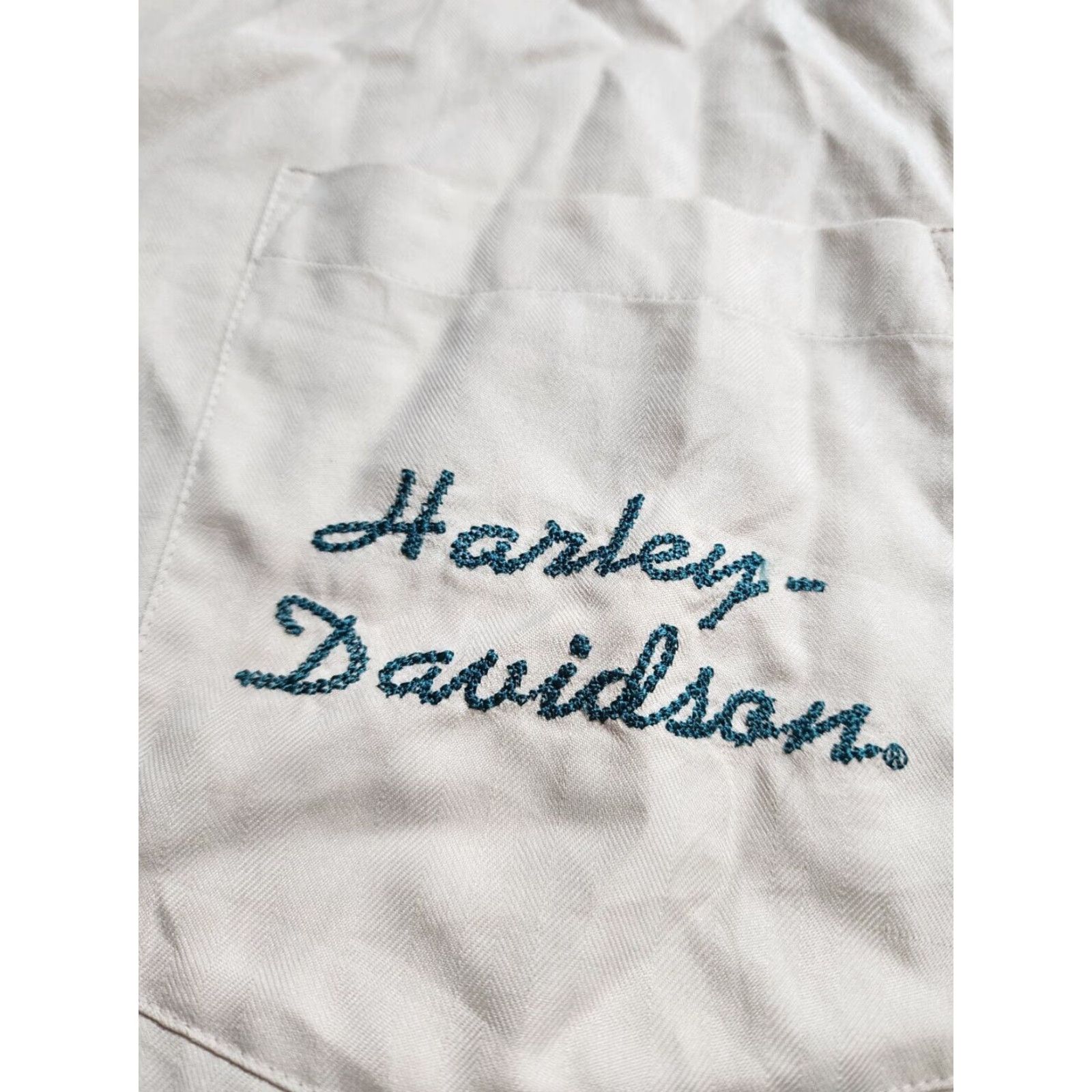 Harley Davidson Harley-Davidson Shirt Silk Adult XL Beige Embroidered Motorcycle Short Sleeve Button-Up Mens Size US XL / EU 56 / 4 - 4 Thumbnail
