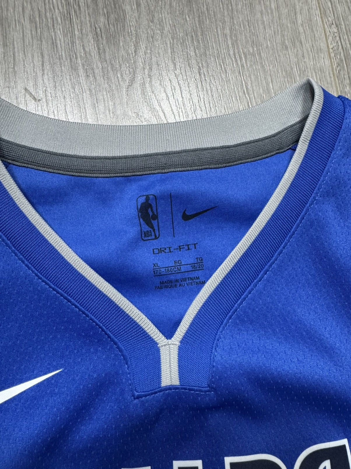 NBA × Nike Luka Doncic Dallas Mavericks Icon Swingman Jersey Youth XL Size US S / EU 44-46 / 1 - 4 Thumbnail