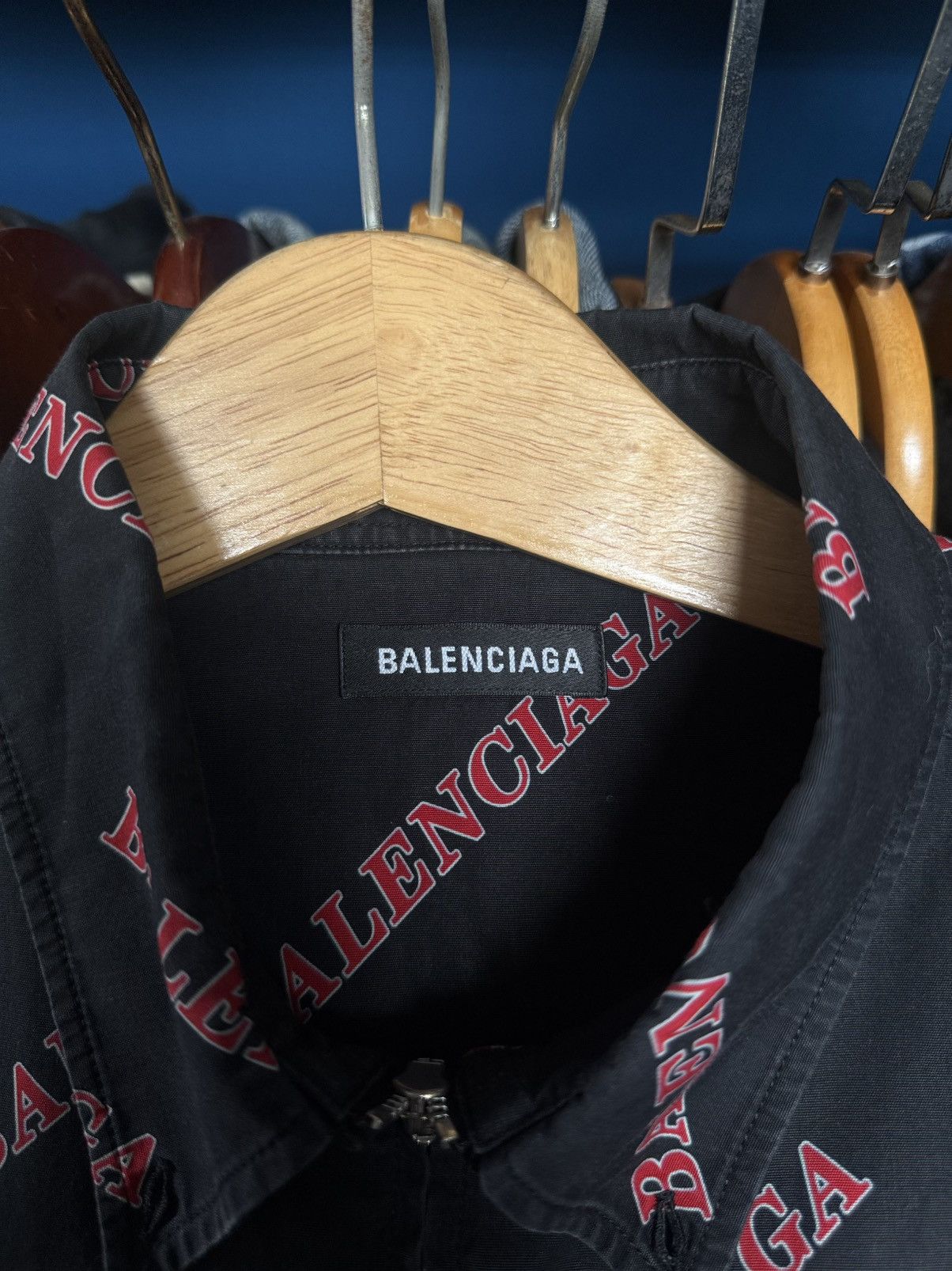 Balenciaga BaLenCiaGa Barrage Zip Black Monogram Size US XL / EU 56 / 4 - 6 Thumbnail