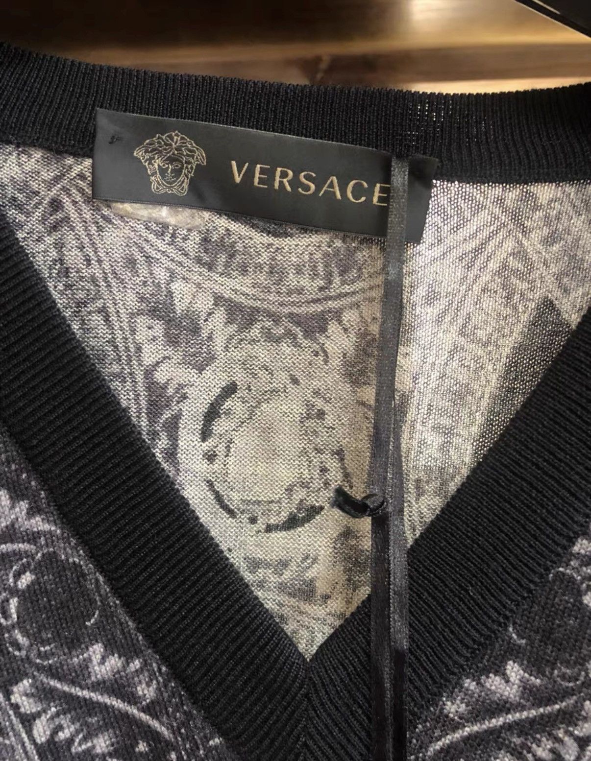 Versace Versace silk-blend wool sweater Size US M / EU 48-50 / 2 - 4 Thumbnail