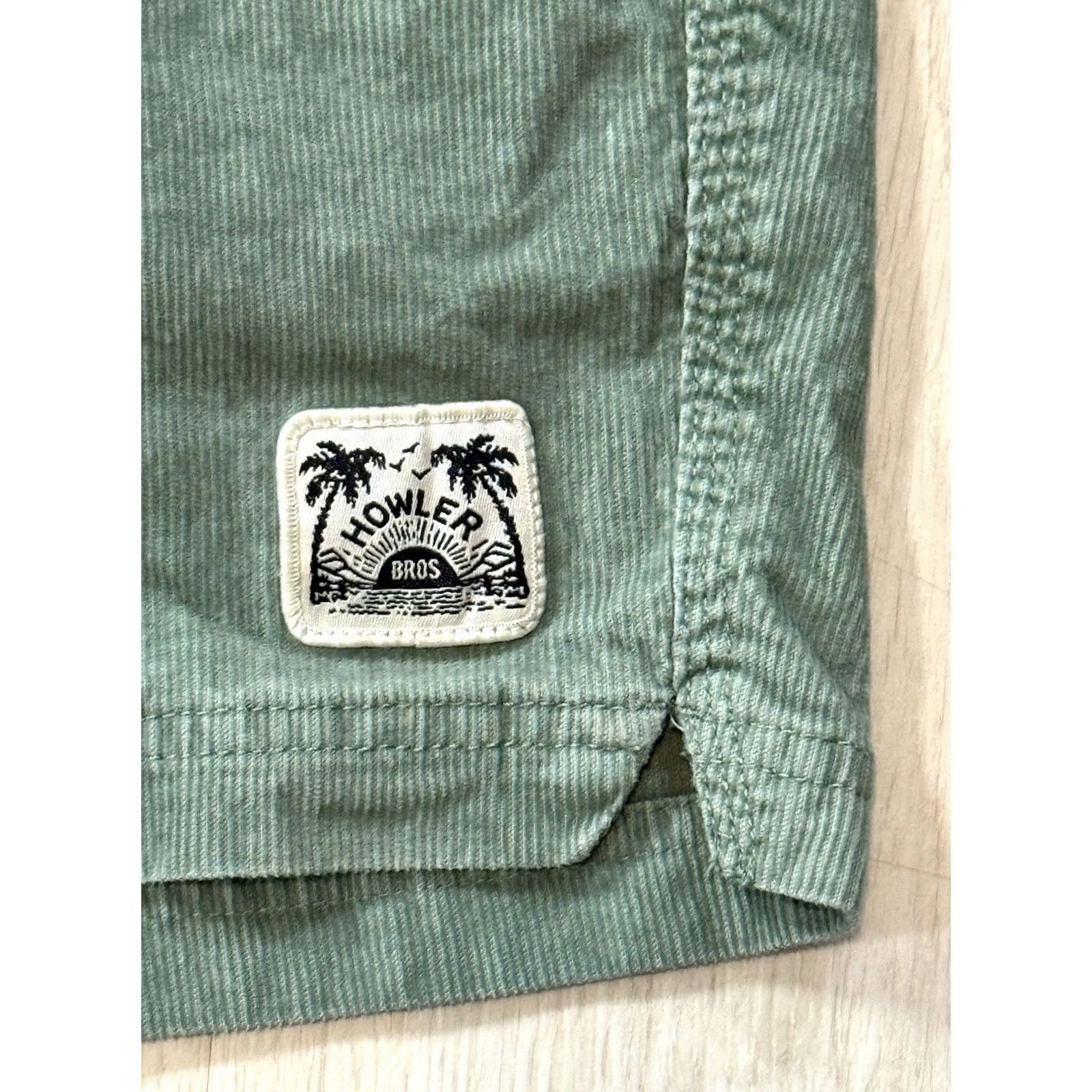 Howler Brothers Howler Brothers Pressure Drop Corduroy 6.5” Shorts Size 28 Surf Western Gaucho Mens Green Size US 28 / EU 44 - 3 Thumbnail