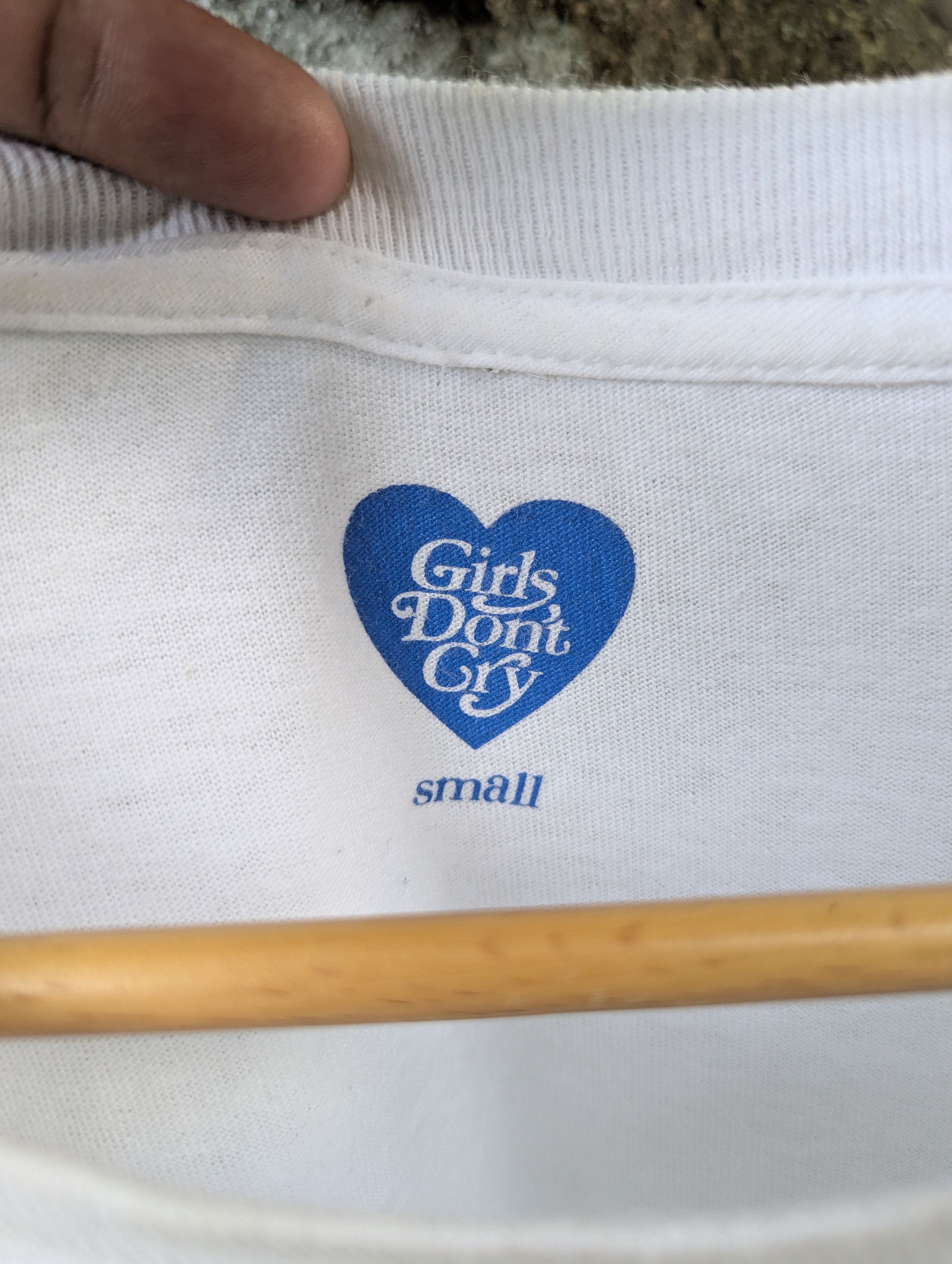 Girls Don't Cry Girls Dont Cry Butterfly White Tshirt Size US S / EU 44-46 / 1 - 2 Thumbnail