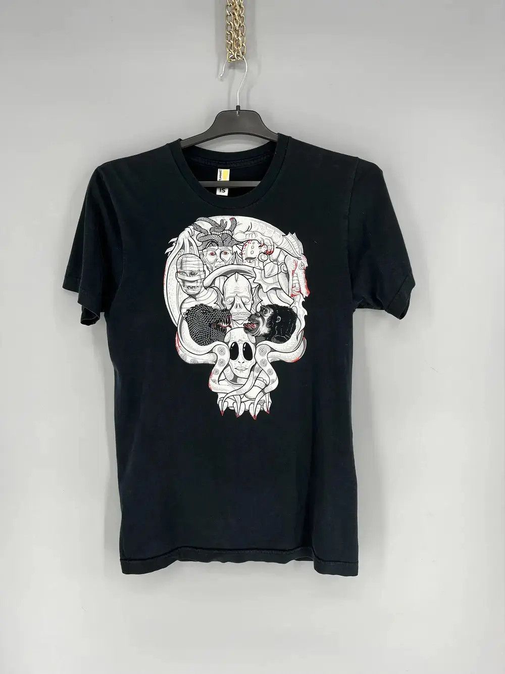 Band Tees Skulls Vintage Y2K Rock Metal Size S Black Humor Logo Size US S / EU 44-46 / 1 - 1 Thumbnail