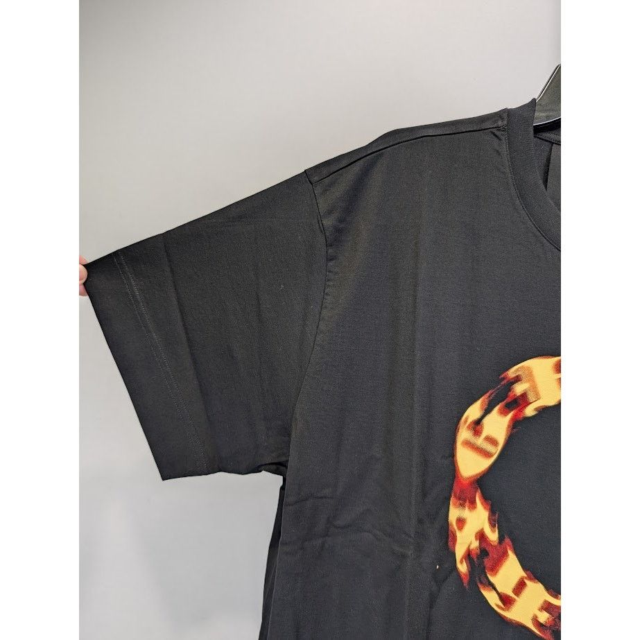 Givenchy o1rshd1 T-Shirt in Black Size US L / EU 52-54 / 3 - 10 Thumbnail