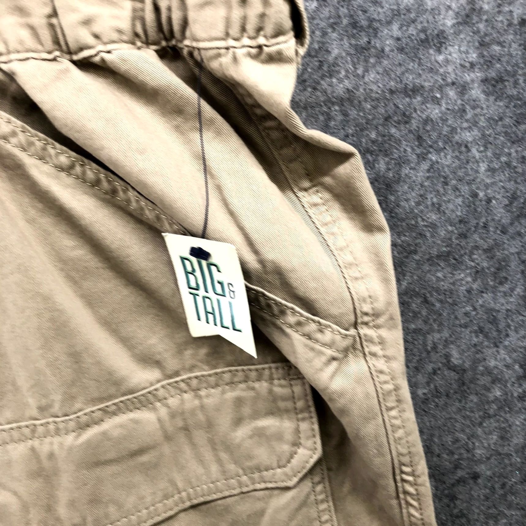 Croft & Barrow NWT Croft & Barrow Cargo Shorts Mens Size 52 Khaki Beige 9'' Cotton Canvas Flat Front Cargo Pocket Size US 36 / EU 52 - 3 Thumbnail