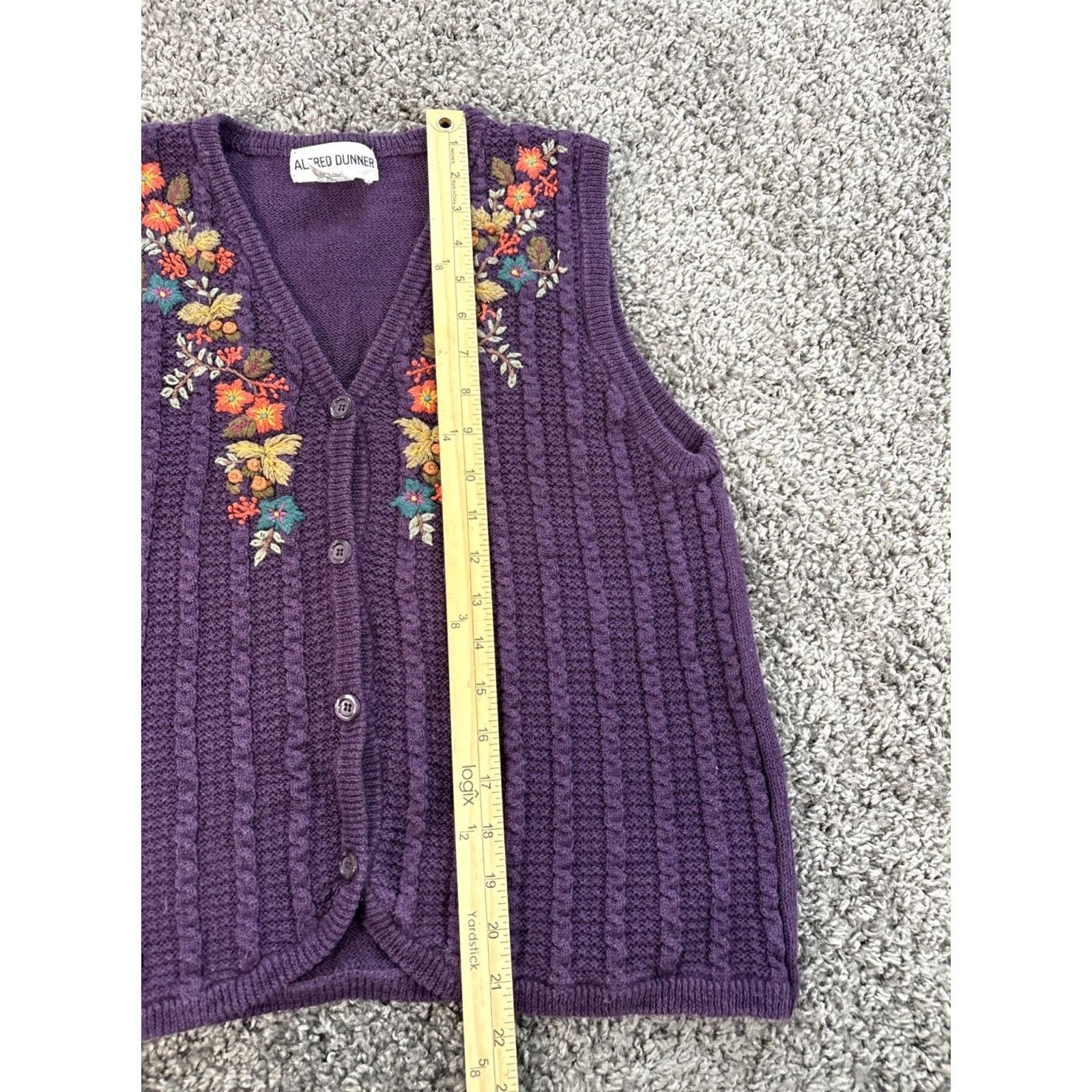 Vintage VINTAGE Alfred Dunner Cardigan Sweater Vest Womens Small Purple Chunky-Knit V-Neck Sleeveless 90s Women Mens? Size S / US 4 / IT 40 - 2 Thumbnail